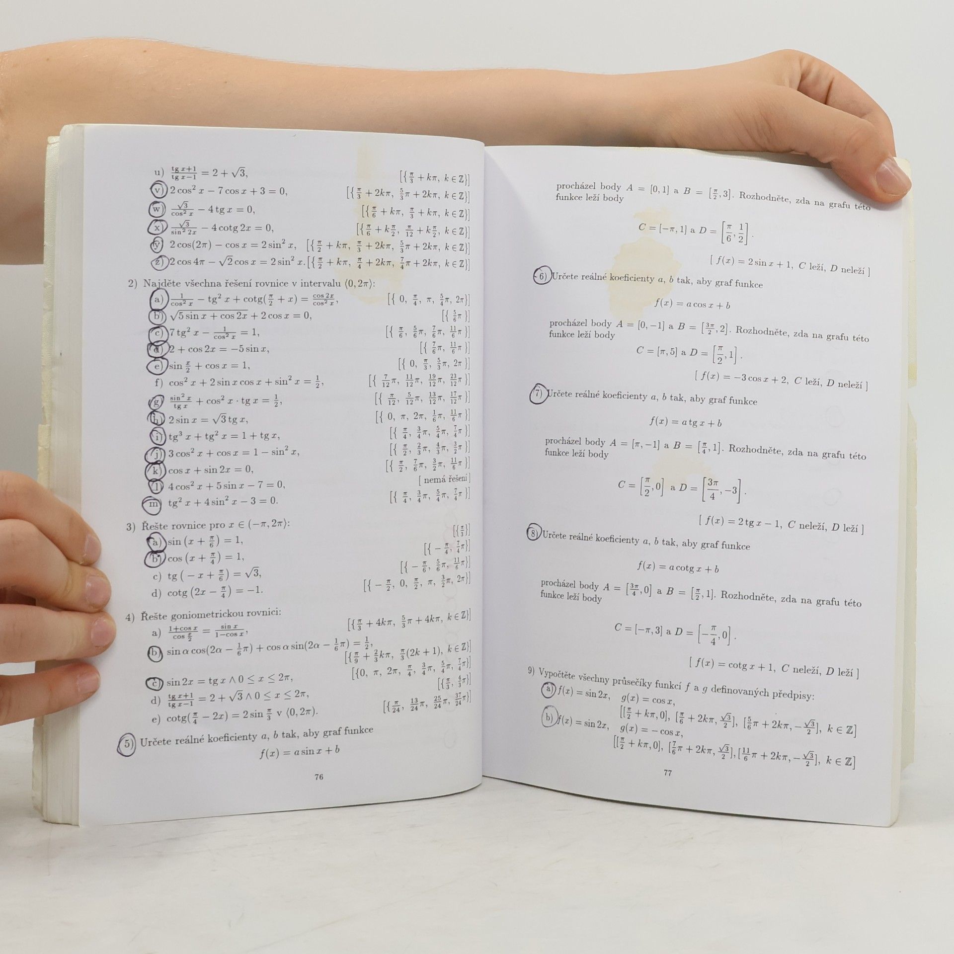 Marta Rosická Sbírka příkladů z matematiky k přijímacím zkouškám na VŠE