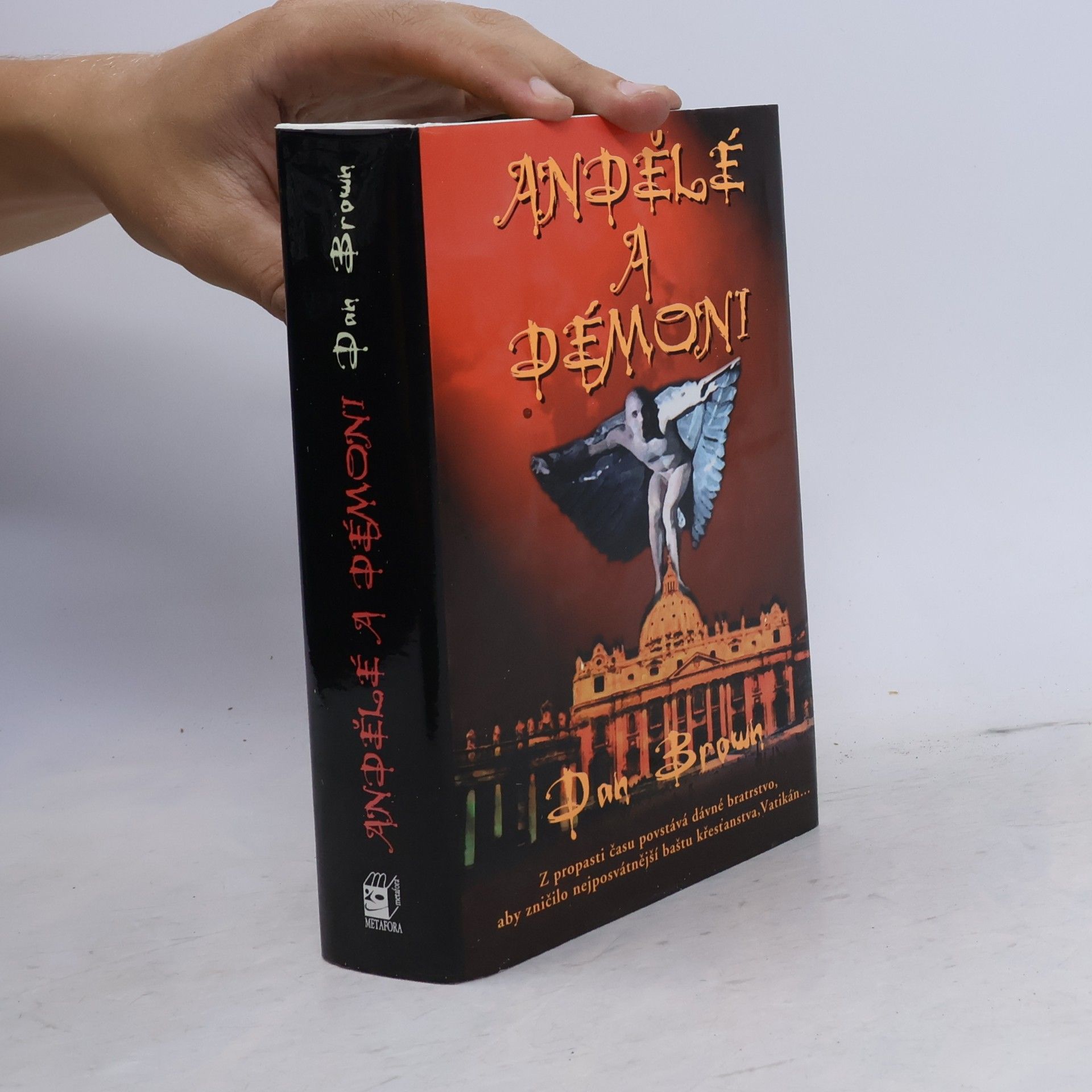Dan Brown Andělé a démoni