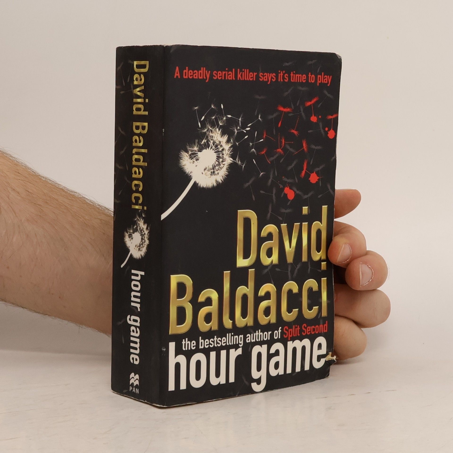 David Baldacci Hour Game