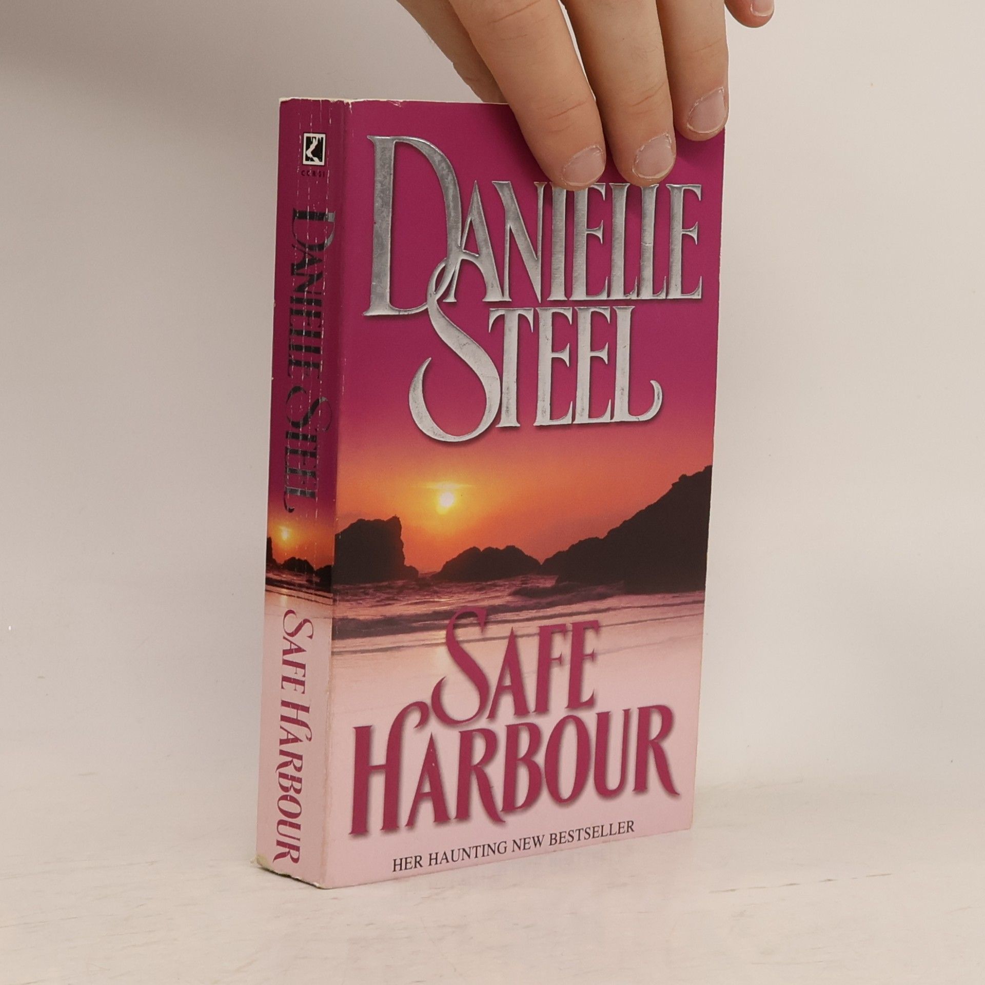 Danielle Steel Safe harbour