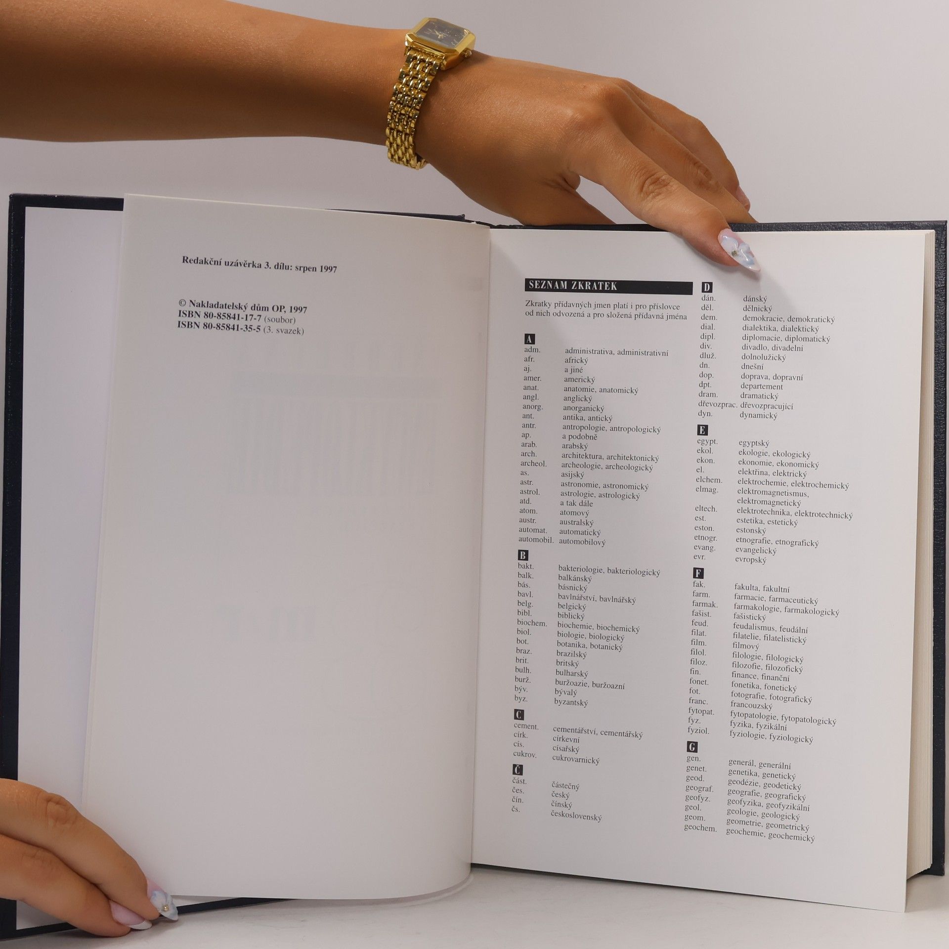 Various authors Všeobecná encyklopedie ve čtyřech svazcích. Díl 3, M-R