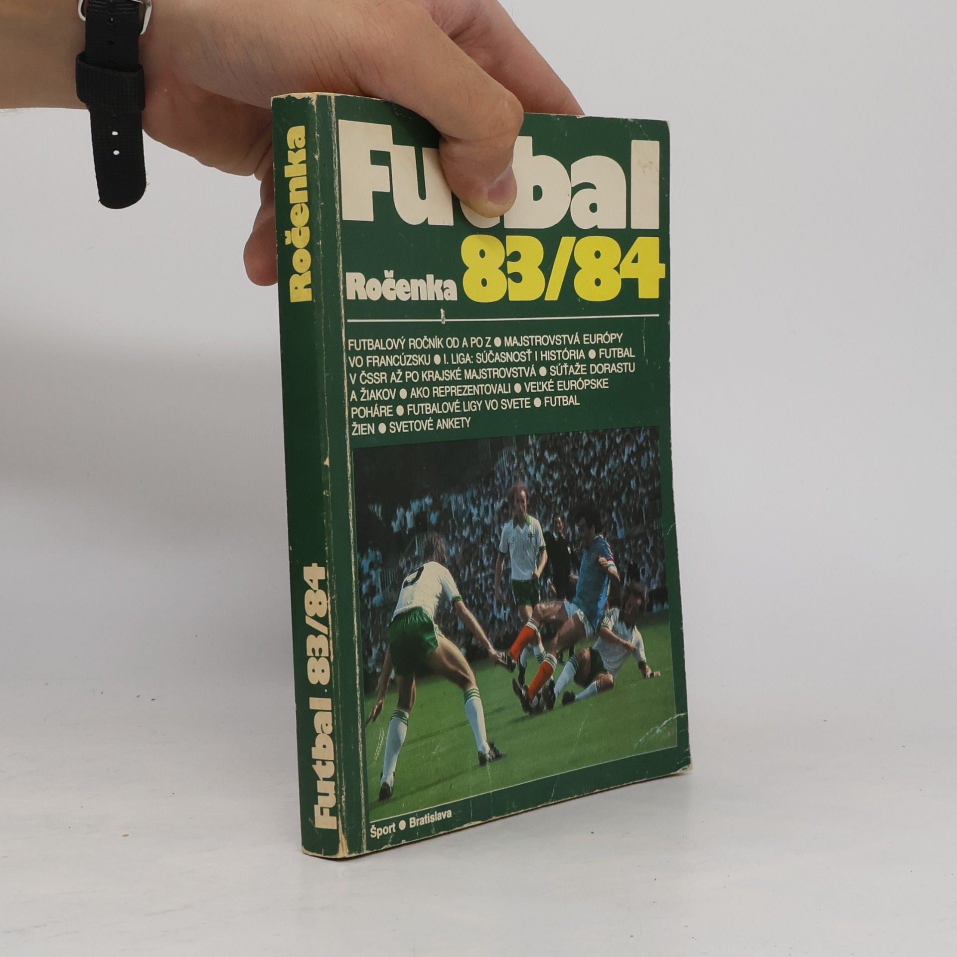 Autorenkollektiv Futbal: Ročenka 83/84