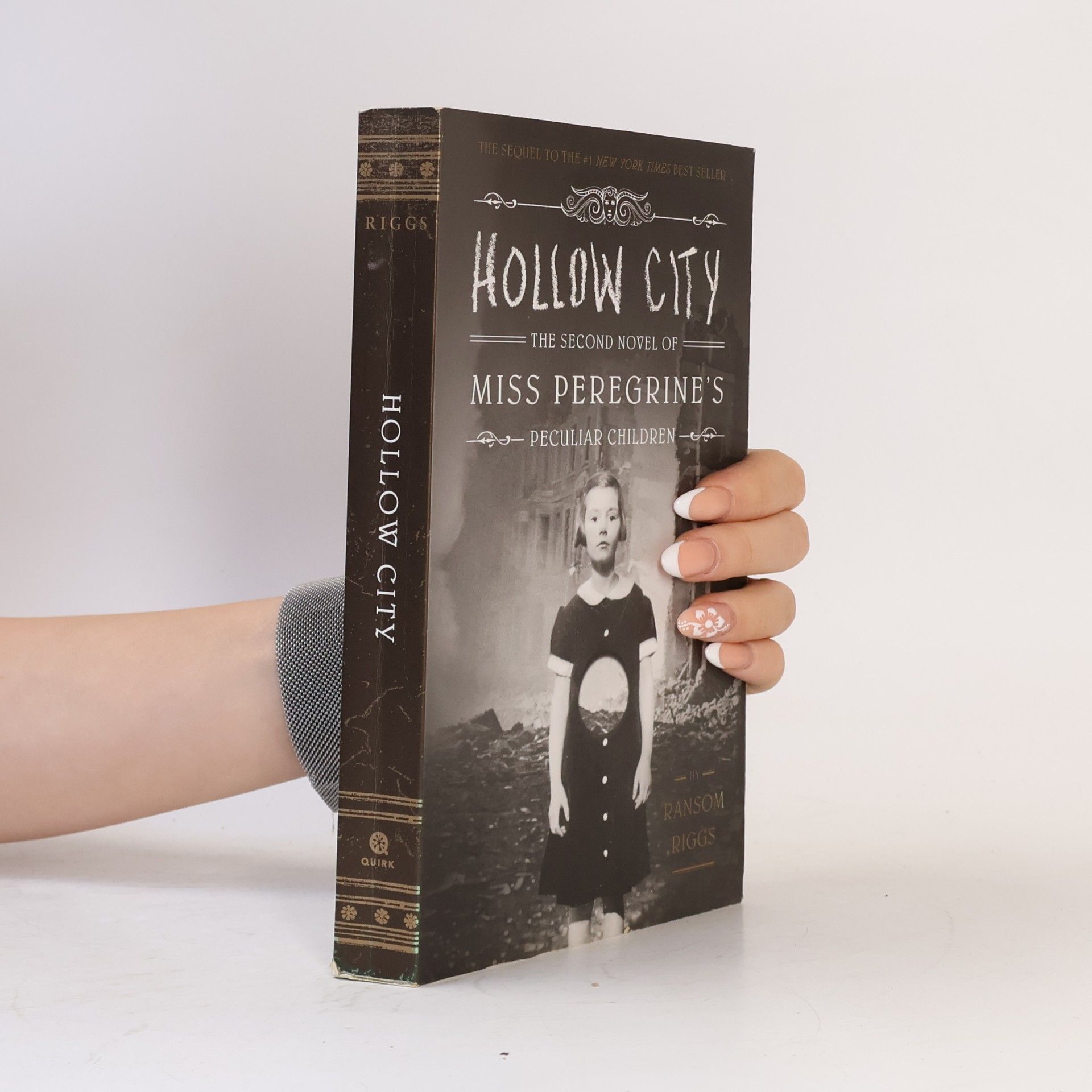Ransom Riggs Hollow City