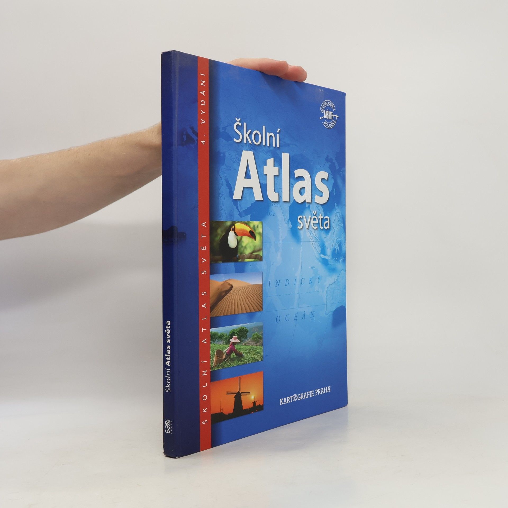 Collectif d'auteurs Školní atlas světa