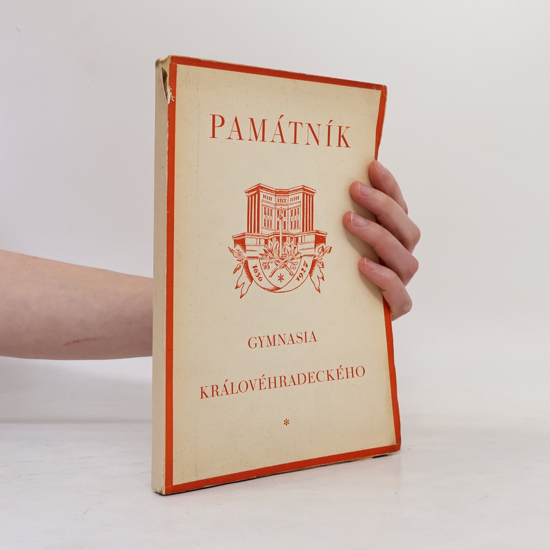 Památník gymnasia královéhradeckého