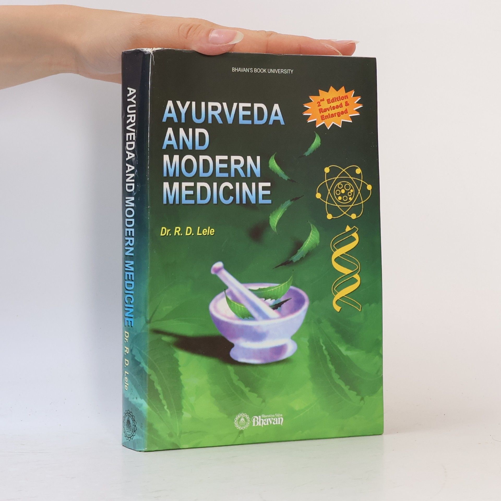 Dr. Ramchandra Dattatraya Lele Ayurveda And Modern Medicine