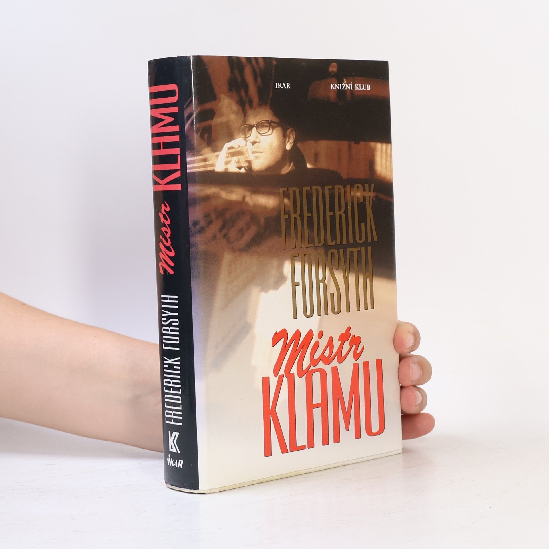 Frederick Forsyth Mistr klamu