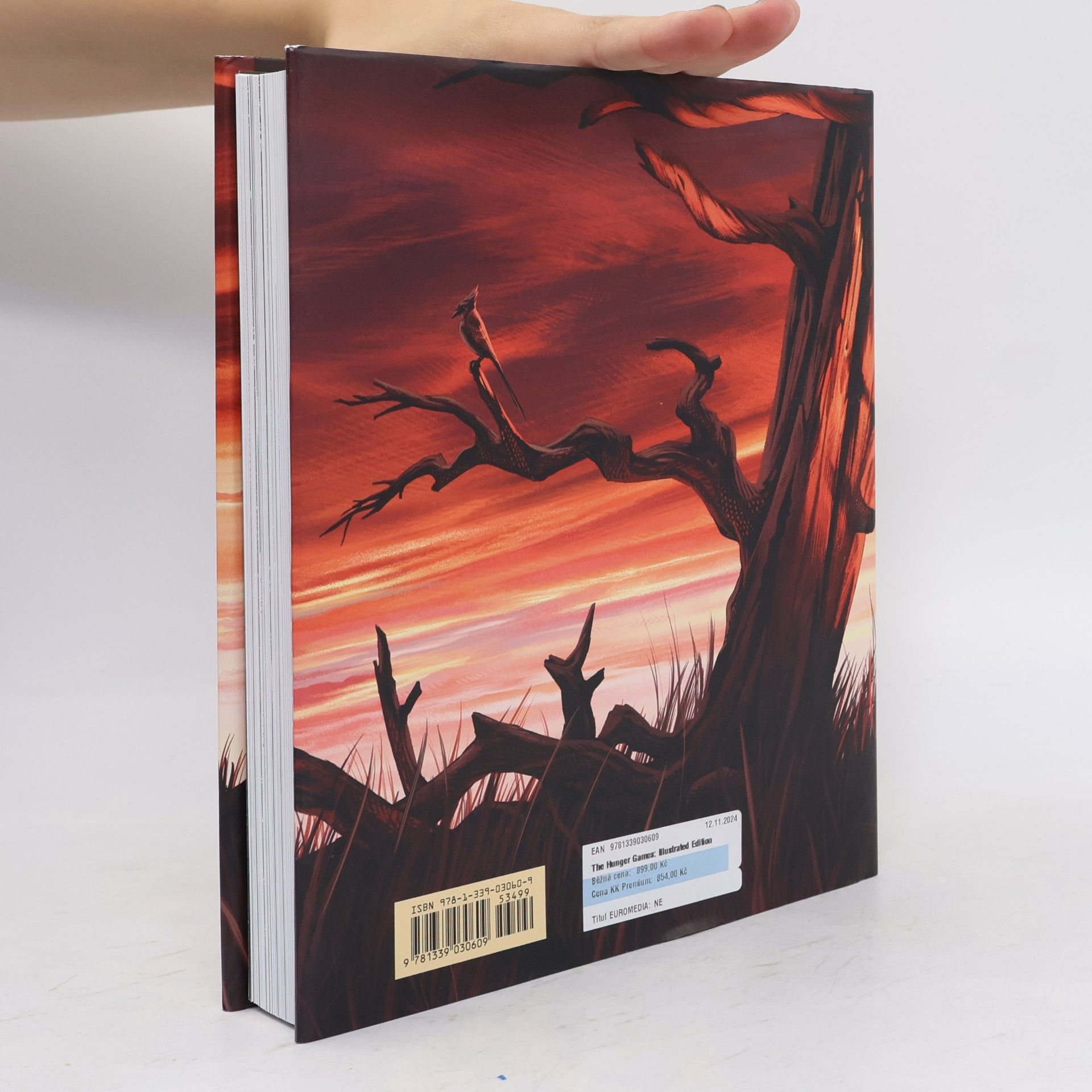 Suzanne Collins The Hunger Games: Illustrated