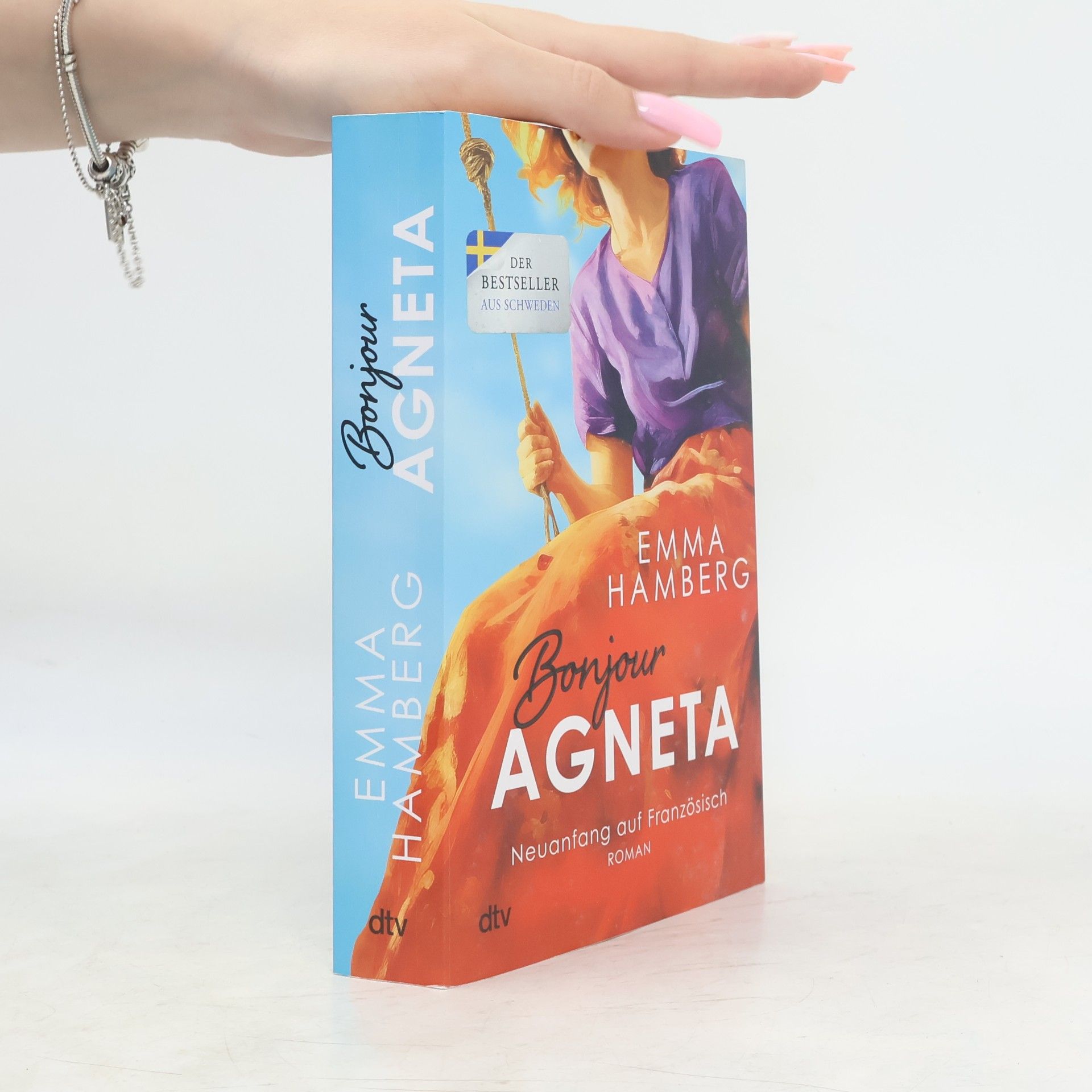 Emma Hamberg Bonjour Agneta