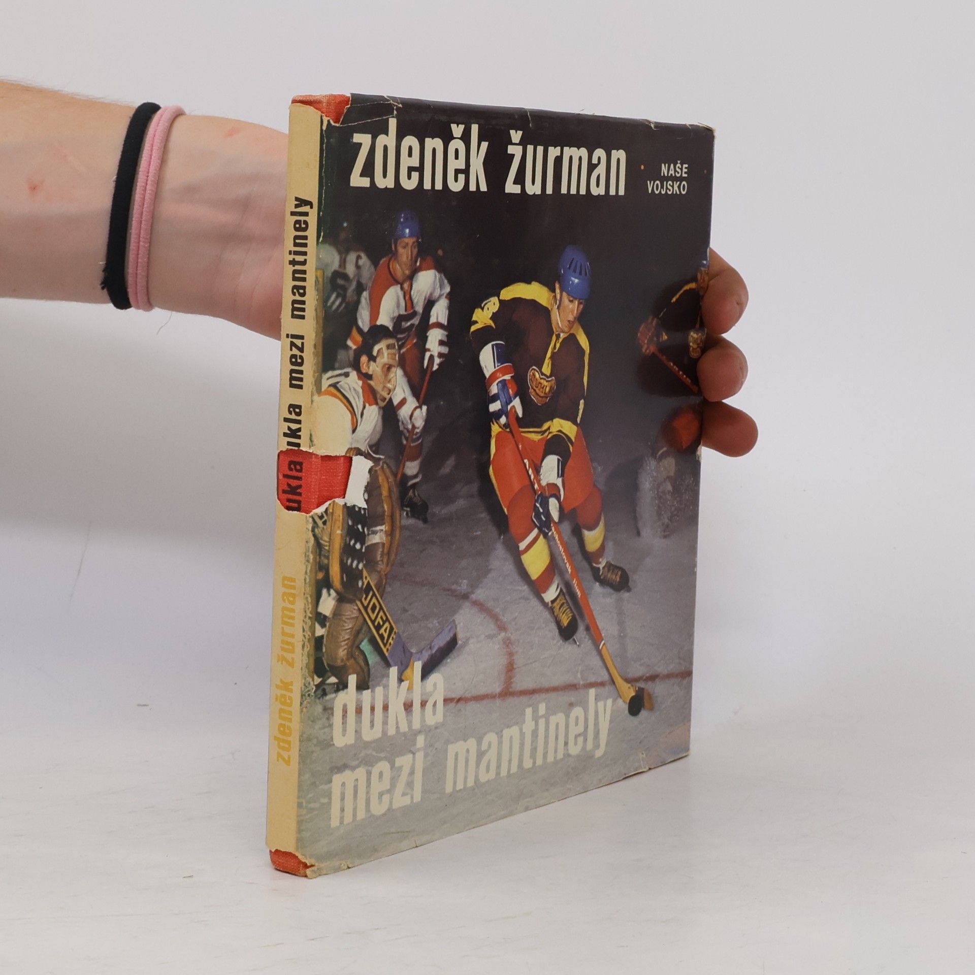 Zdeněk Žurman Dukla mezi mantinely