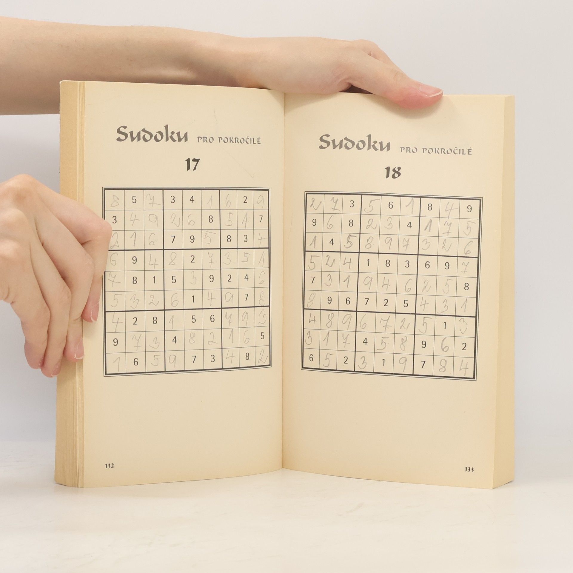 Ritmeester Timothy Kakuro a Sudoku