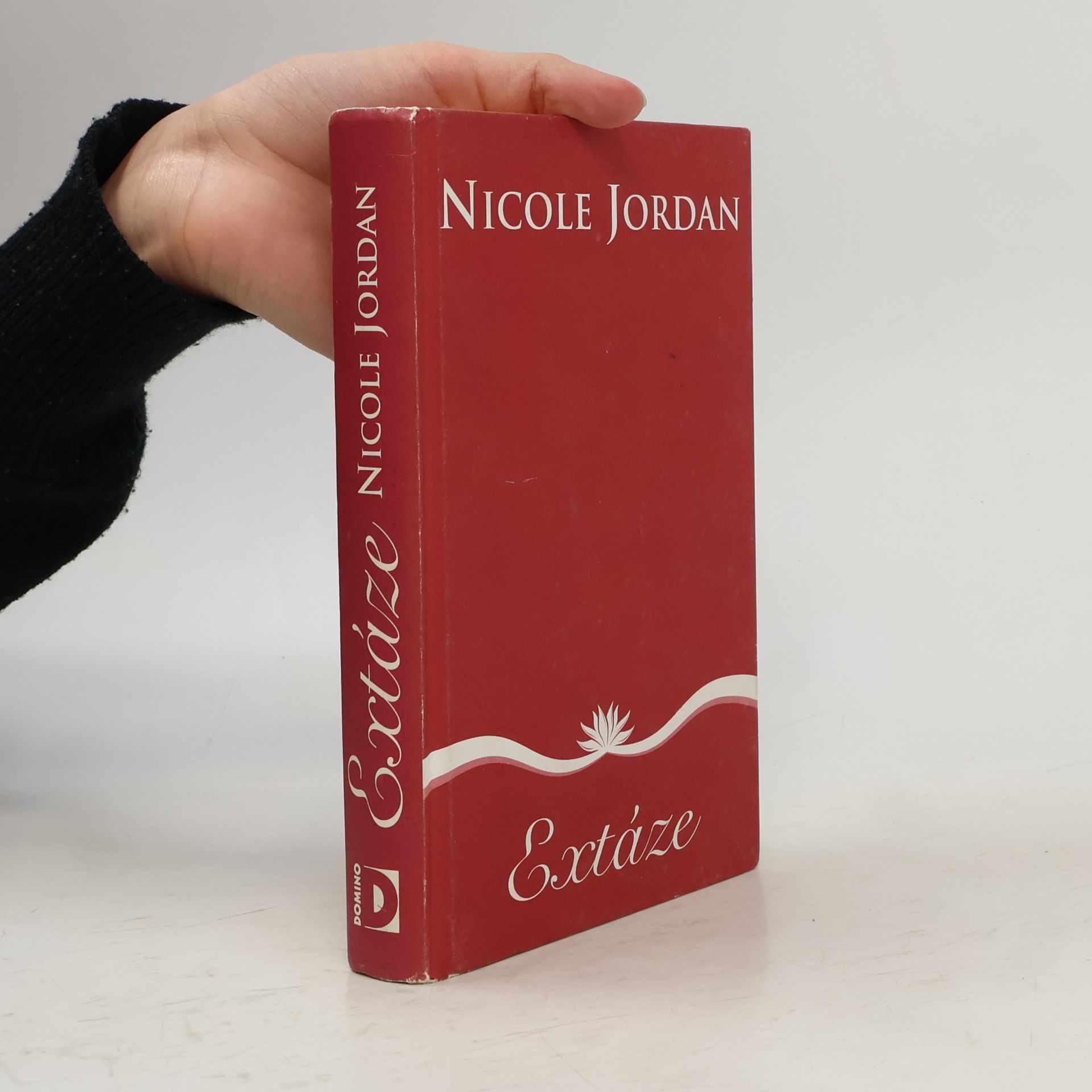 Nicole Jordan Extáze