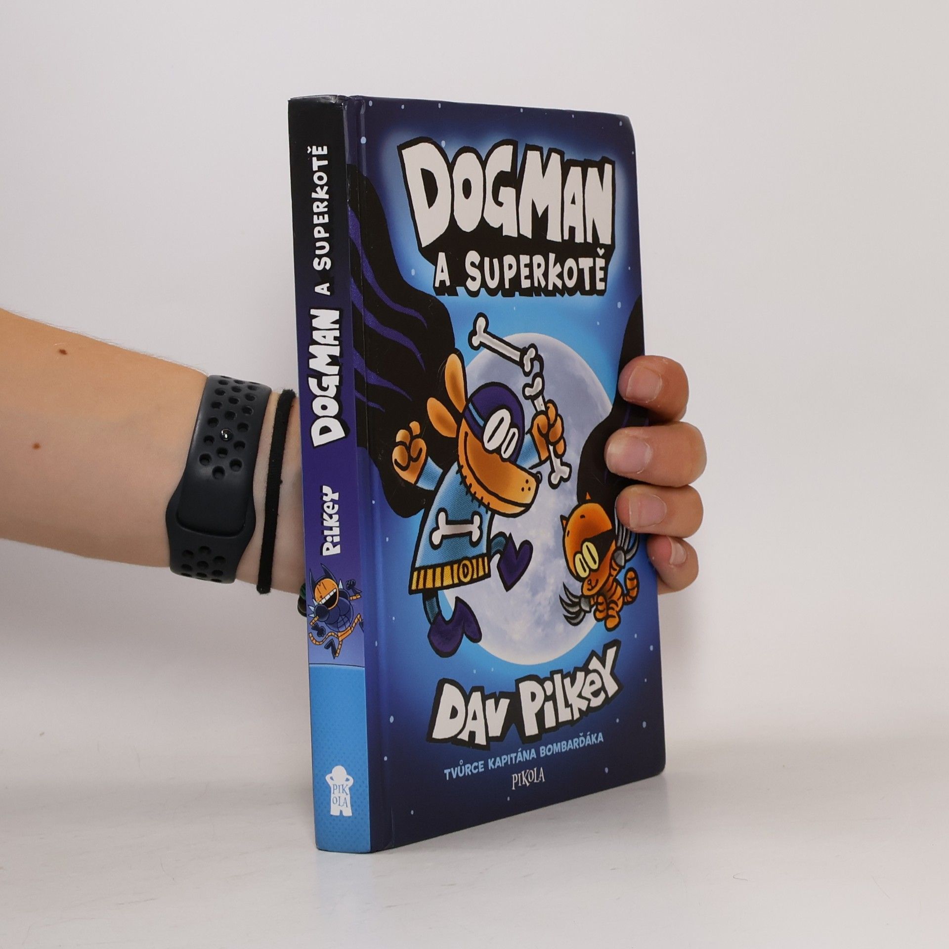 Dav Pilkey Dogman a superkotě