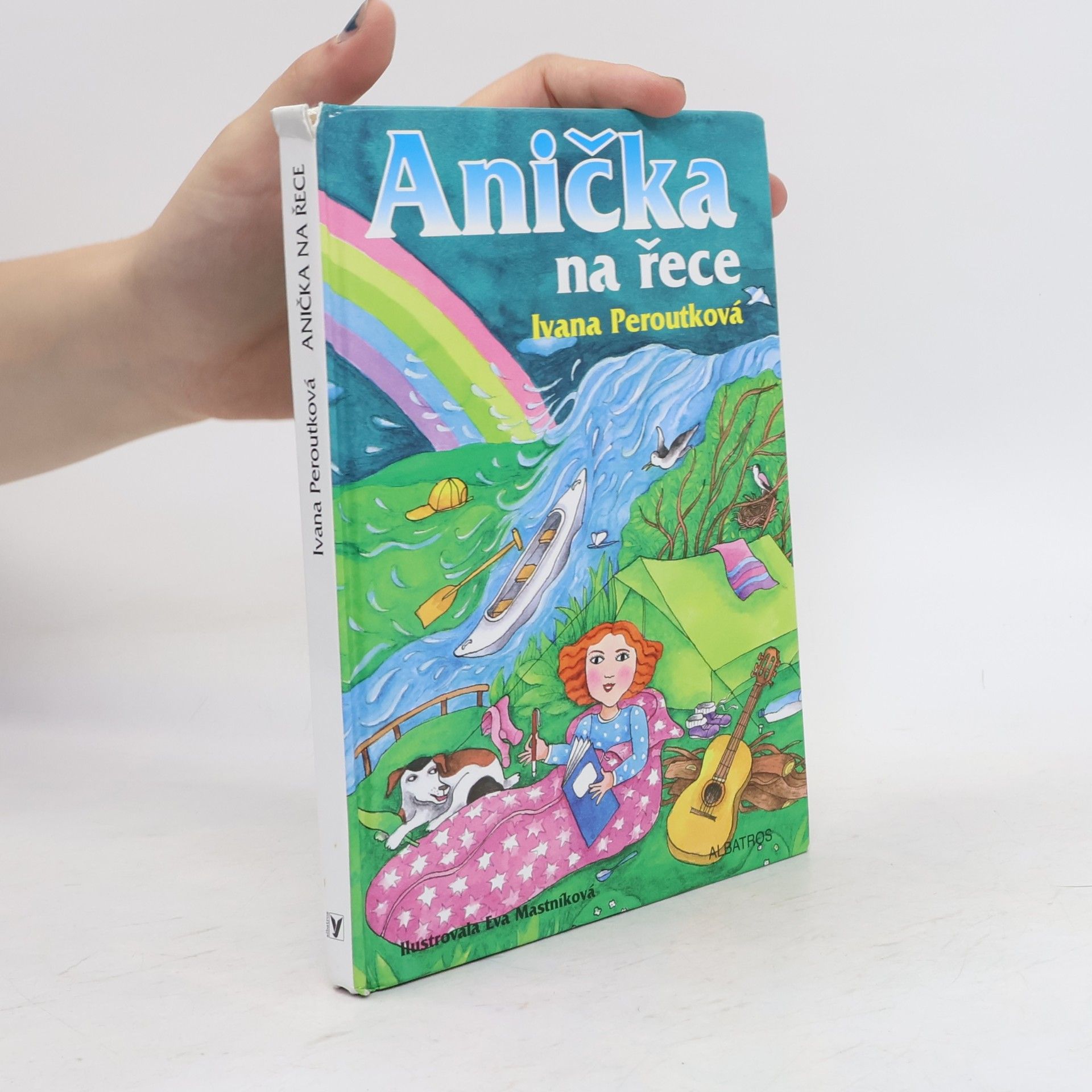 Peroutková Ivana Anička na řece