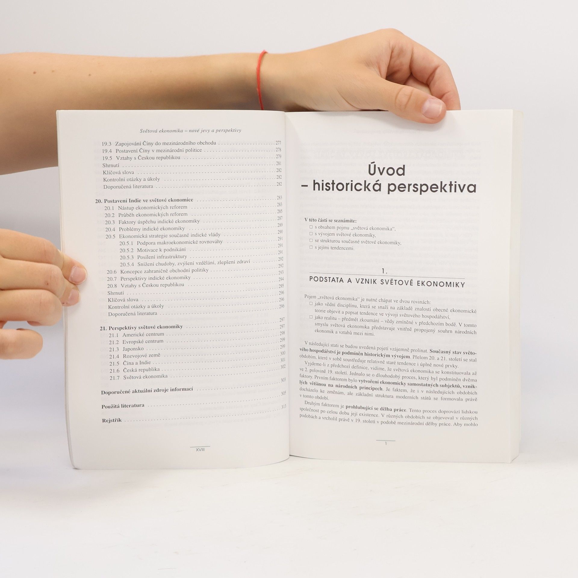 Hana Kunešová Světová ekonomika: Nové jevy a perspektivy