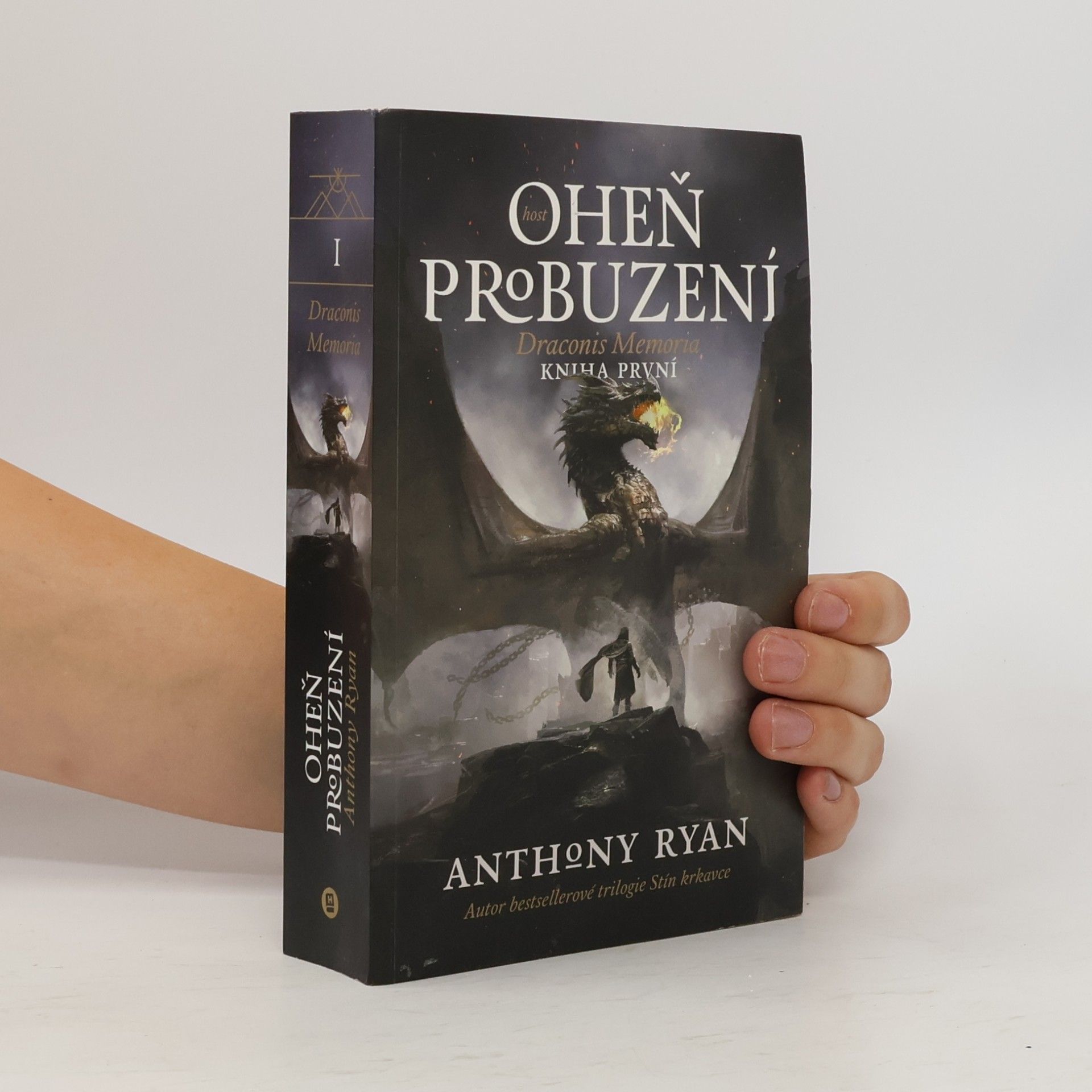 Anthony Ryan Oheň probuzení