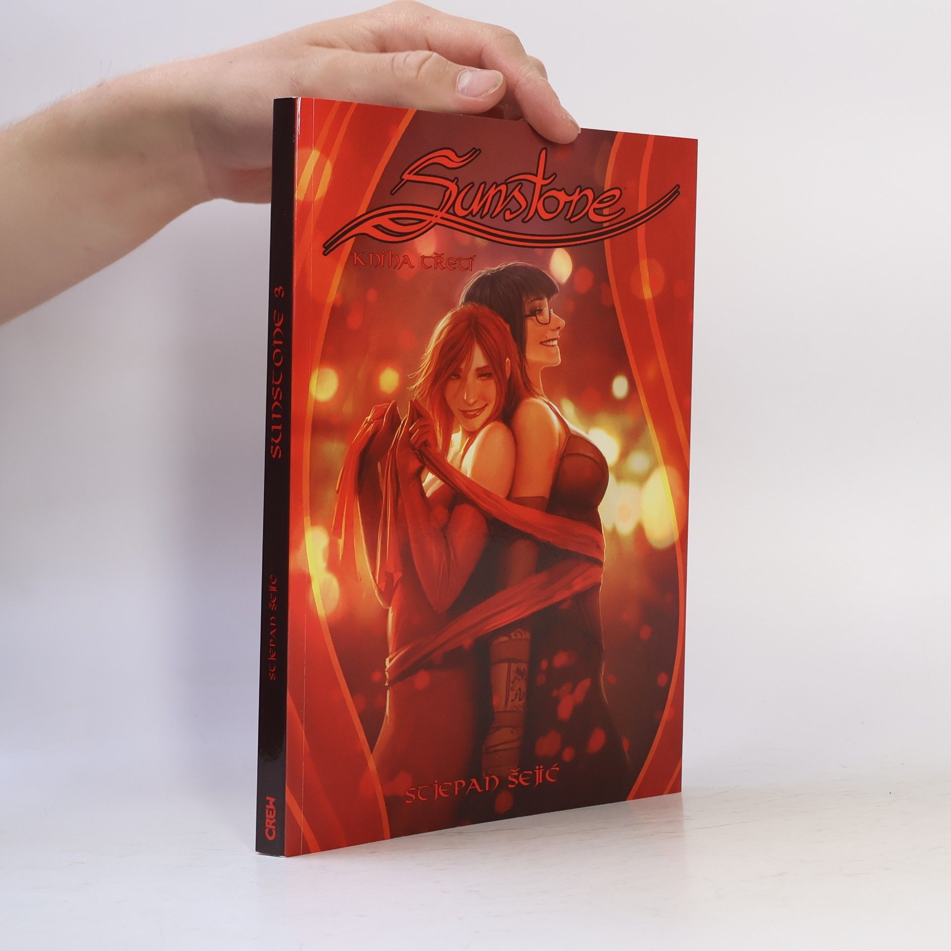 Stjepan Šejić Sunstone. Kniha třetí