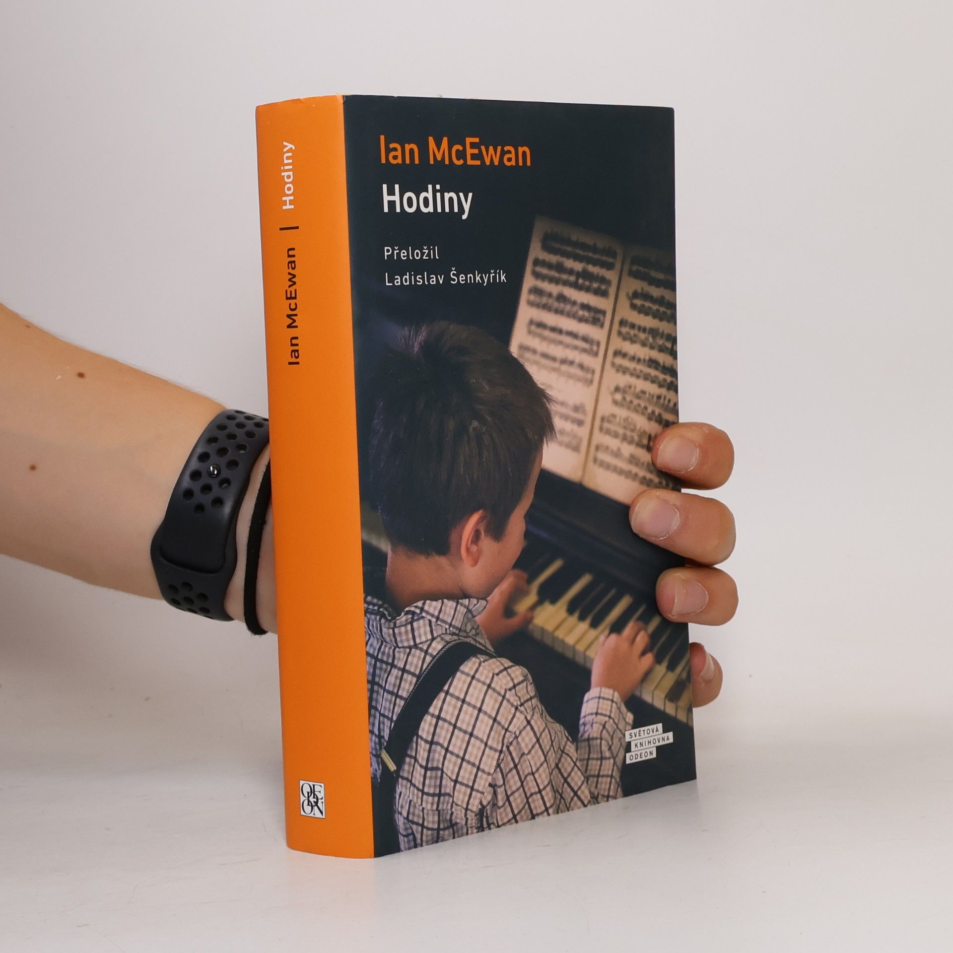 Ian McEwan Hodiny