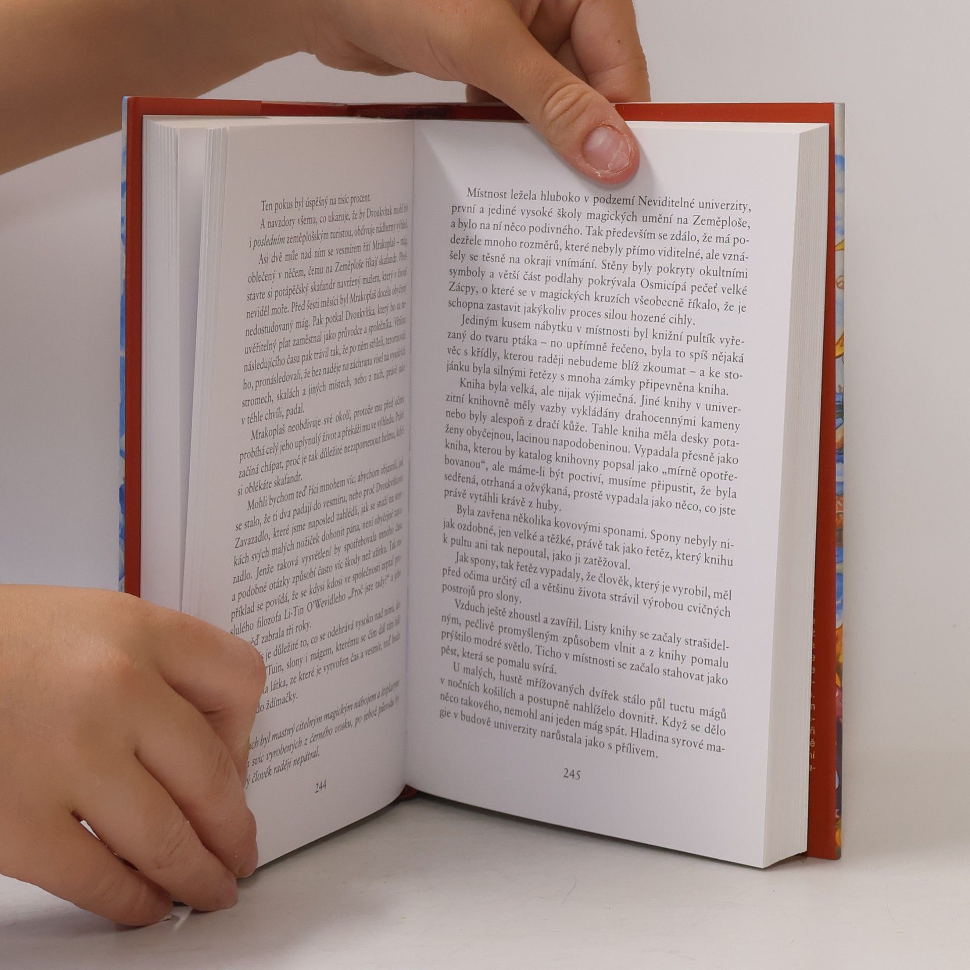 Terry Pratchett První příběhy ze Zeměplochy