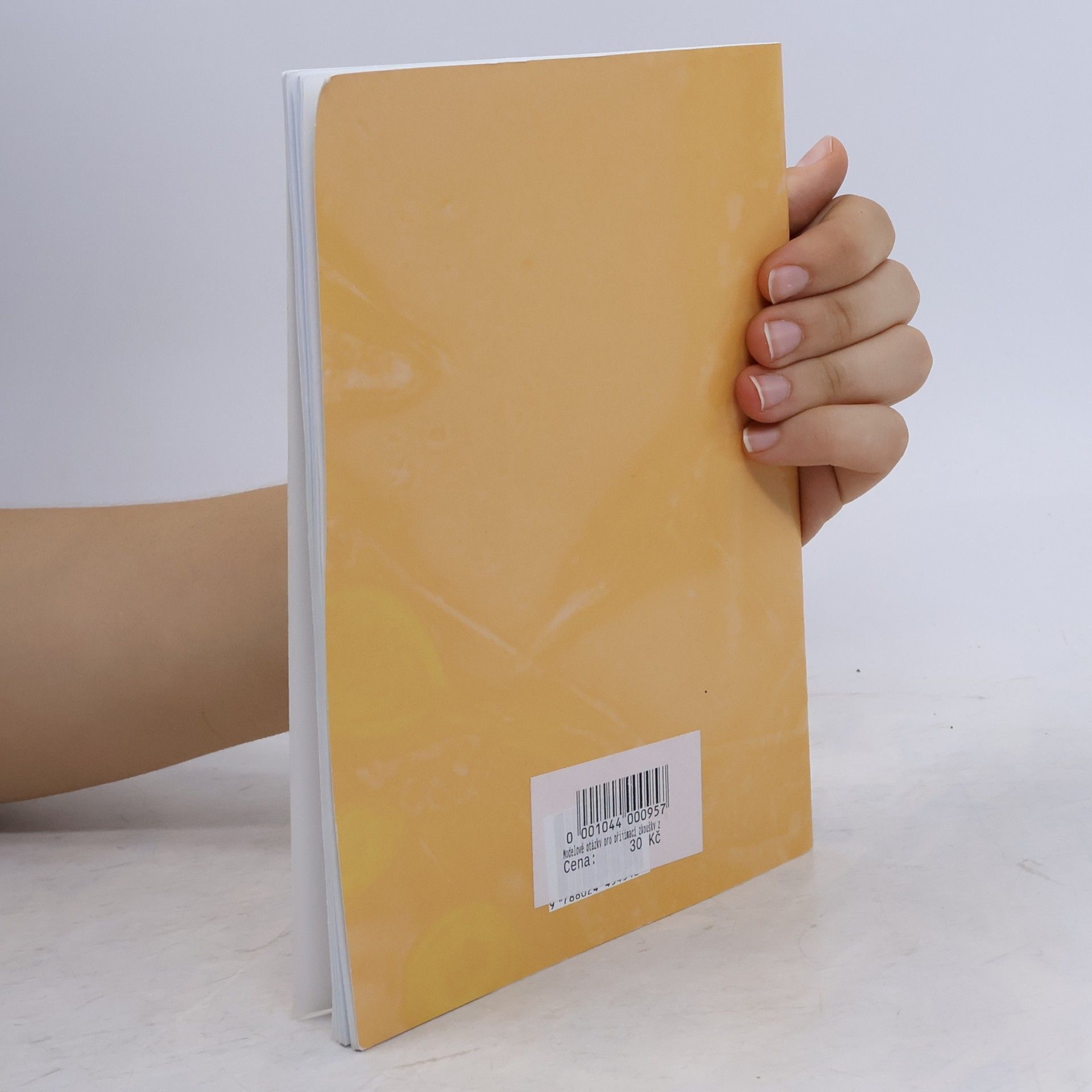 Vlastimila Chalupová-Karlovská Modelové otázky pro přijímací zkoušky z fyziky, chemie a biologie