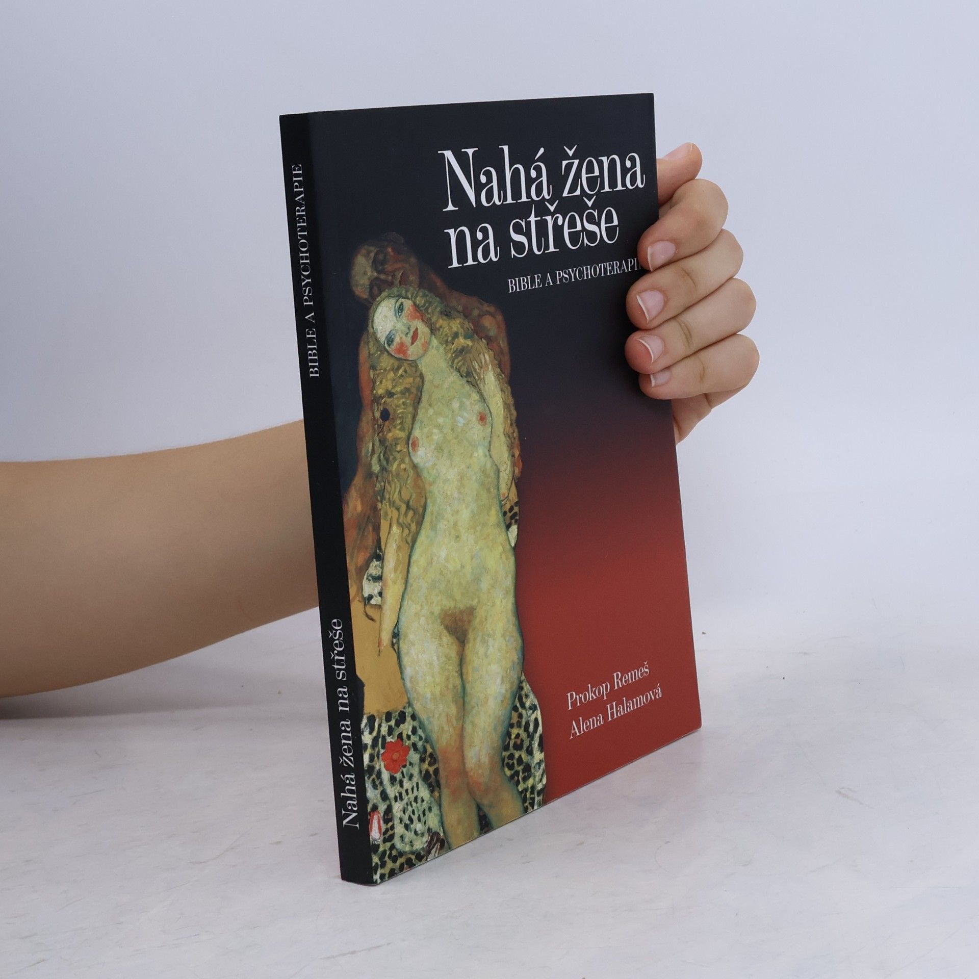 Alena Halamová Nahá žena na střeše
