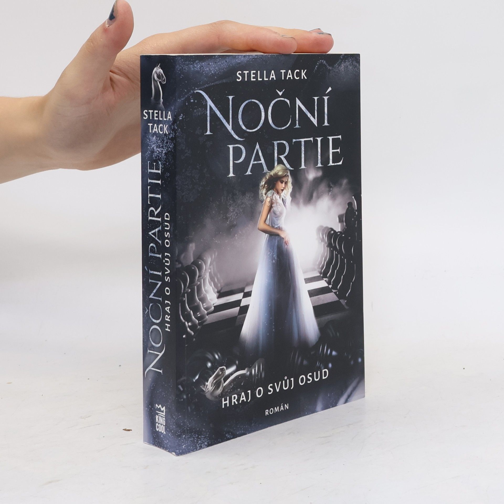 Stella Tack Noční partie: Hraj o svůj osud