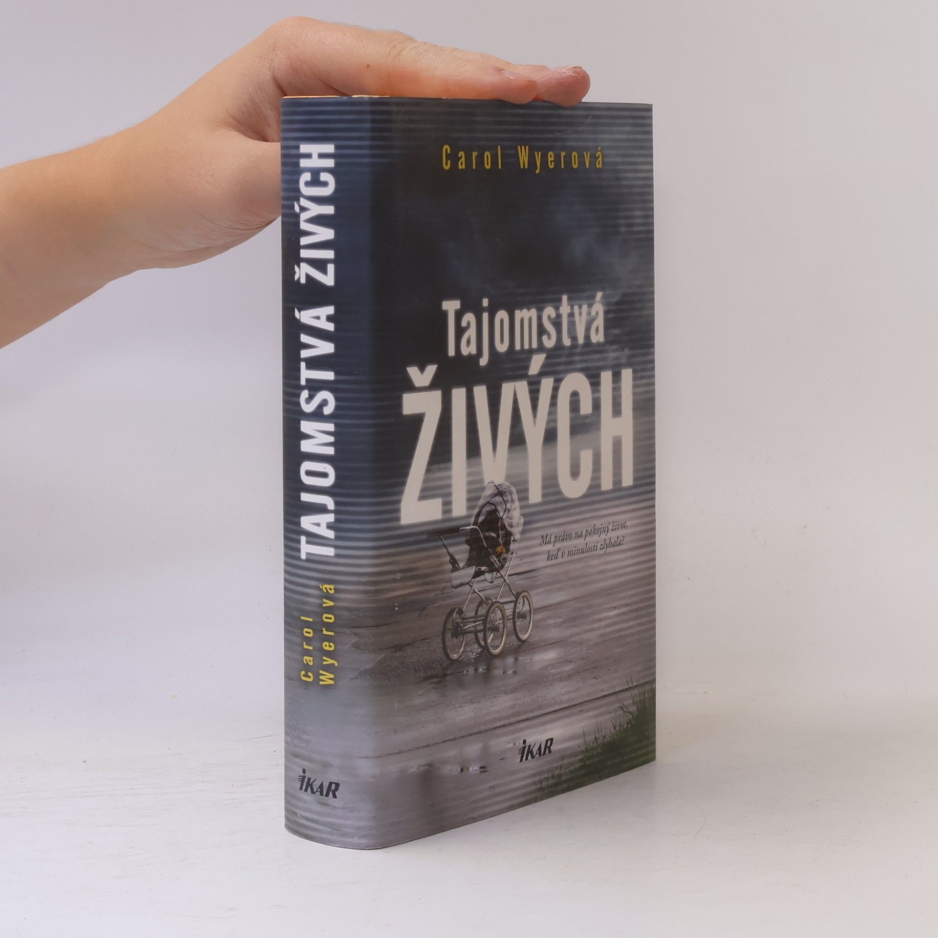 Carol Wyer Tajomstvá živých