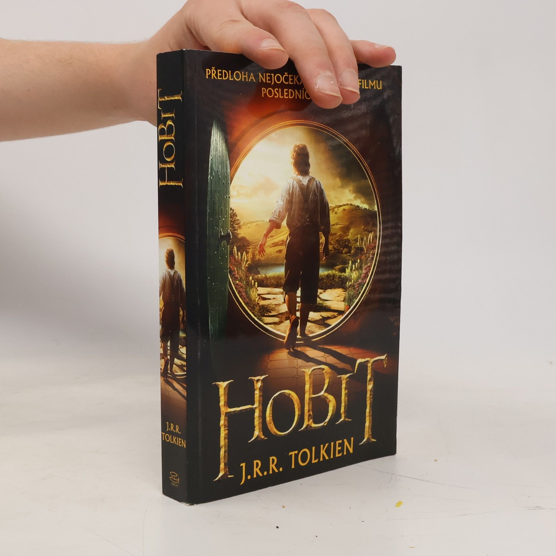 J. R. R. Tolkien Hobit, aneb, Cesta tam a zase zpátky