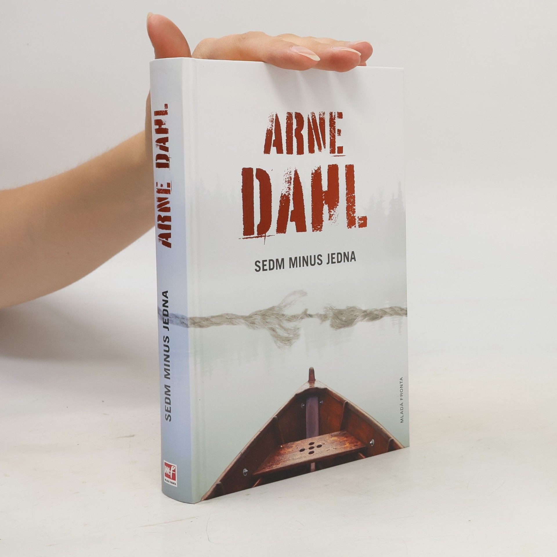 Arne Dahl Sedm minus jedna