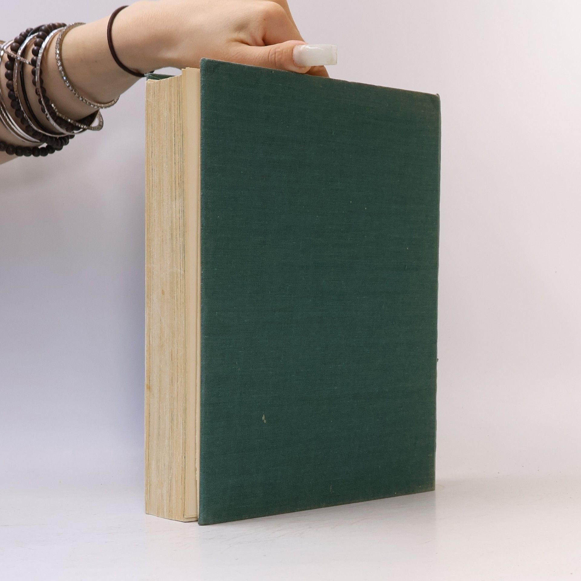 Various authors Od agamy po žraloka. Velký ilustrovaný slovník zvířat