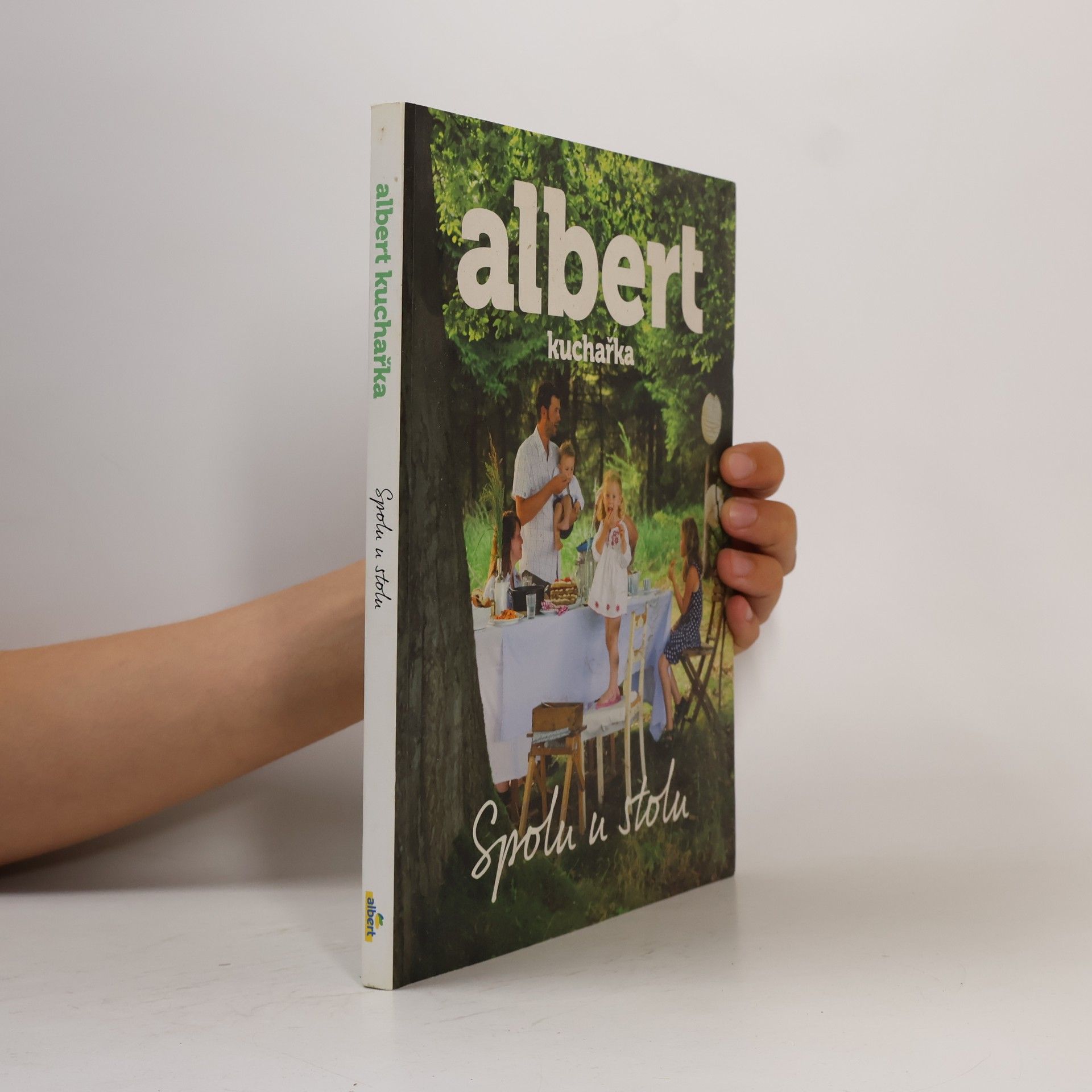 Kolektiv autorů Albert kuchařka. Spolu u stolu