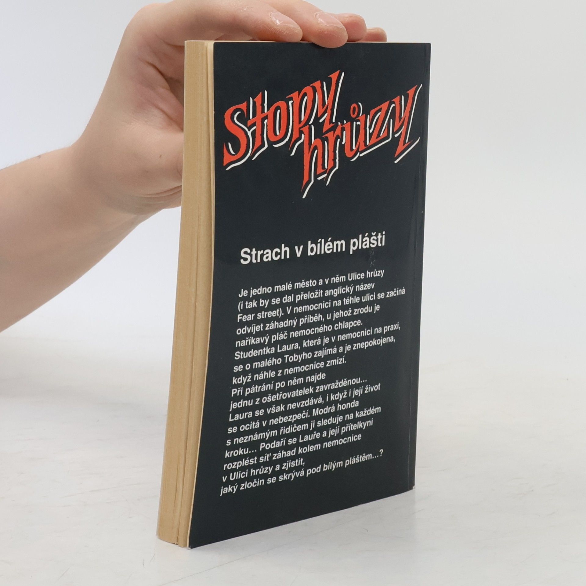 R. L. Stine Nůž. Stopy hrůzy 2
