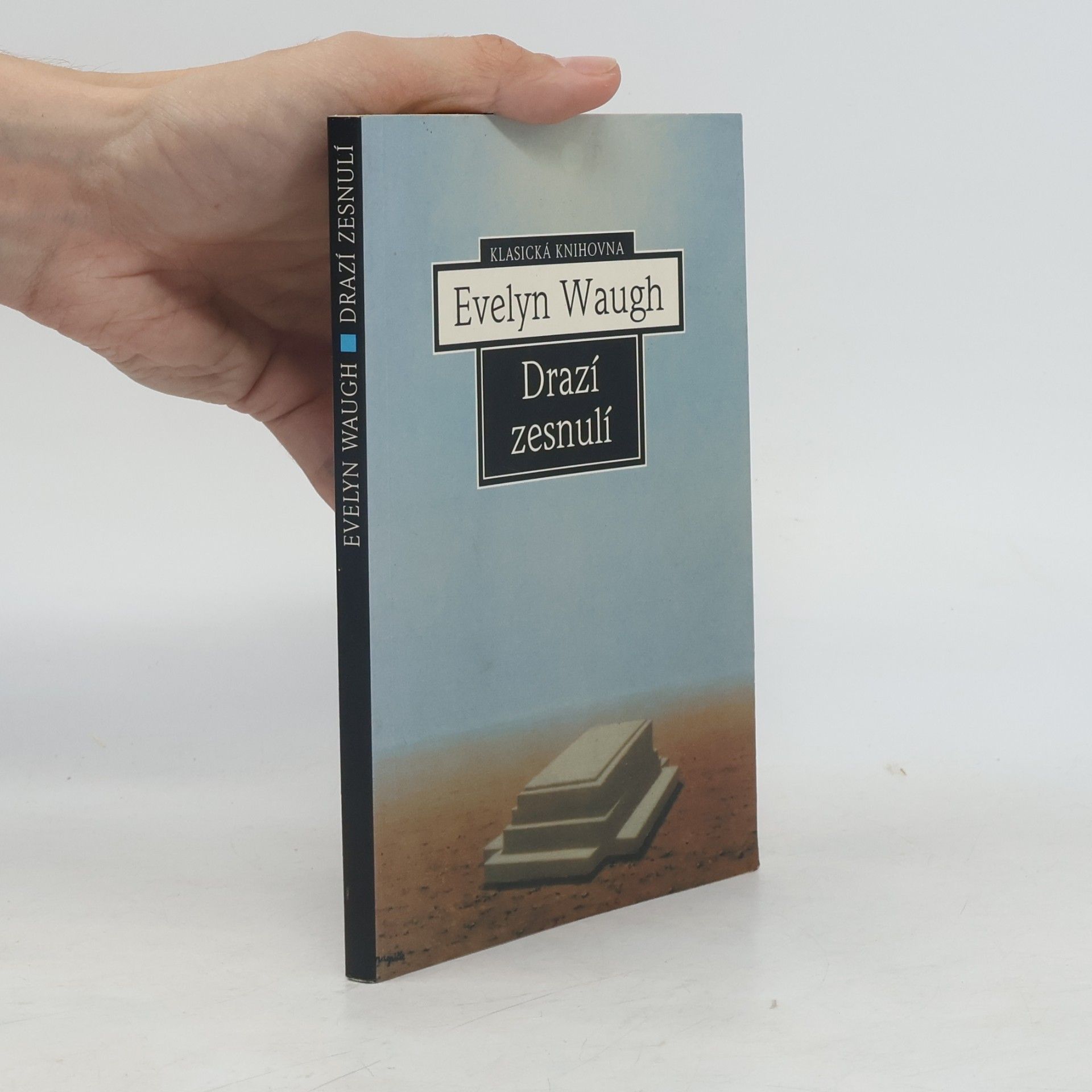 Evelyn Waugh Drazí zesnulí