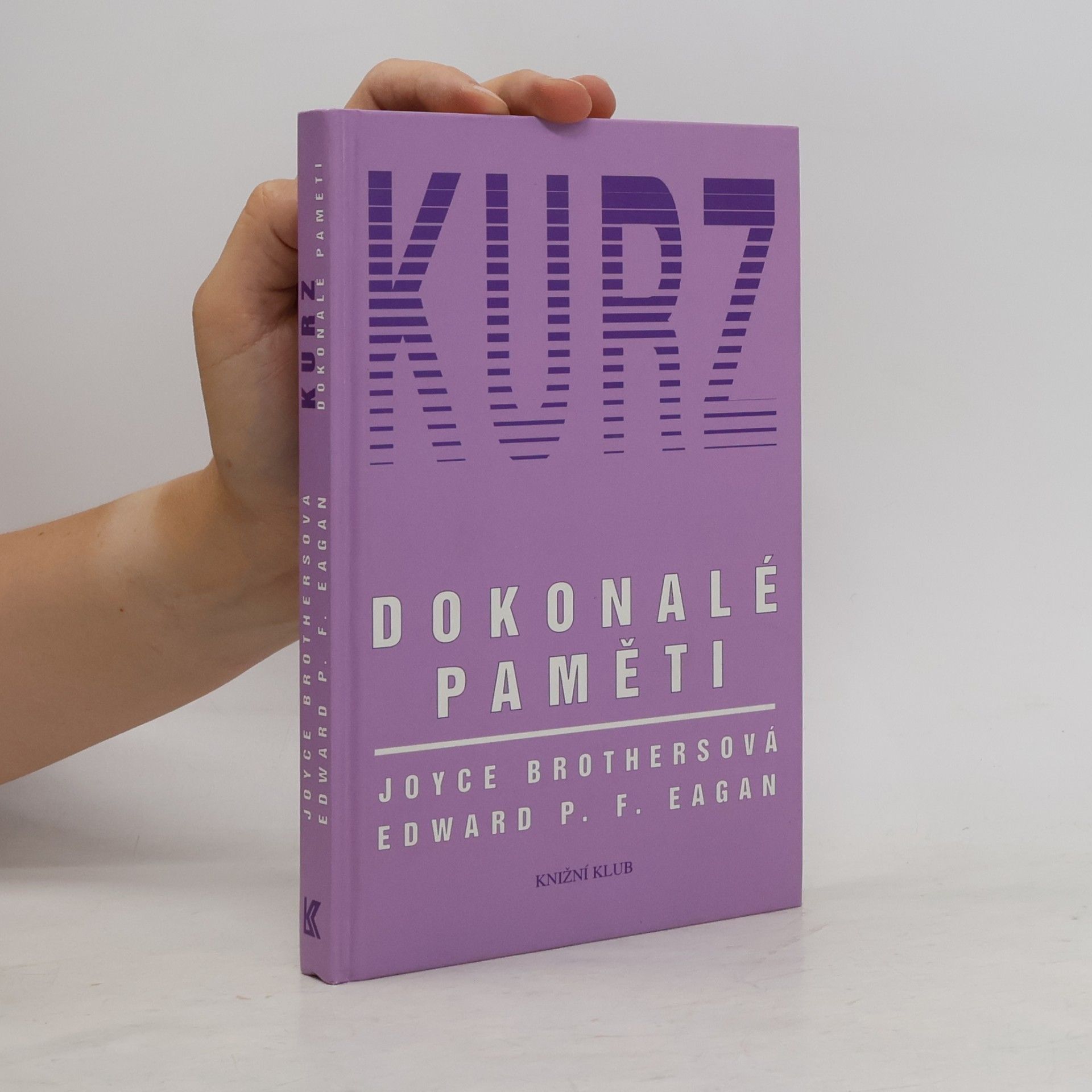 Edward Patrick Francis Eagan Kurz dokonalé paměti