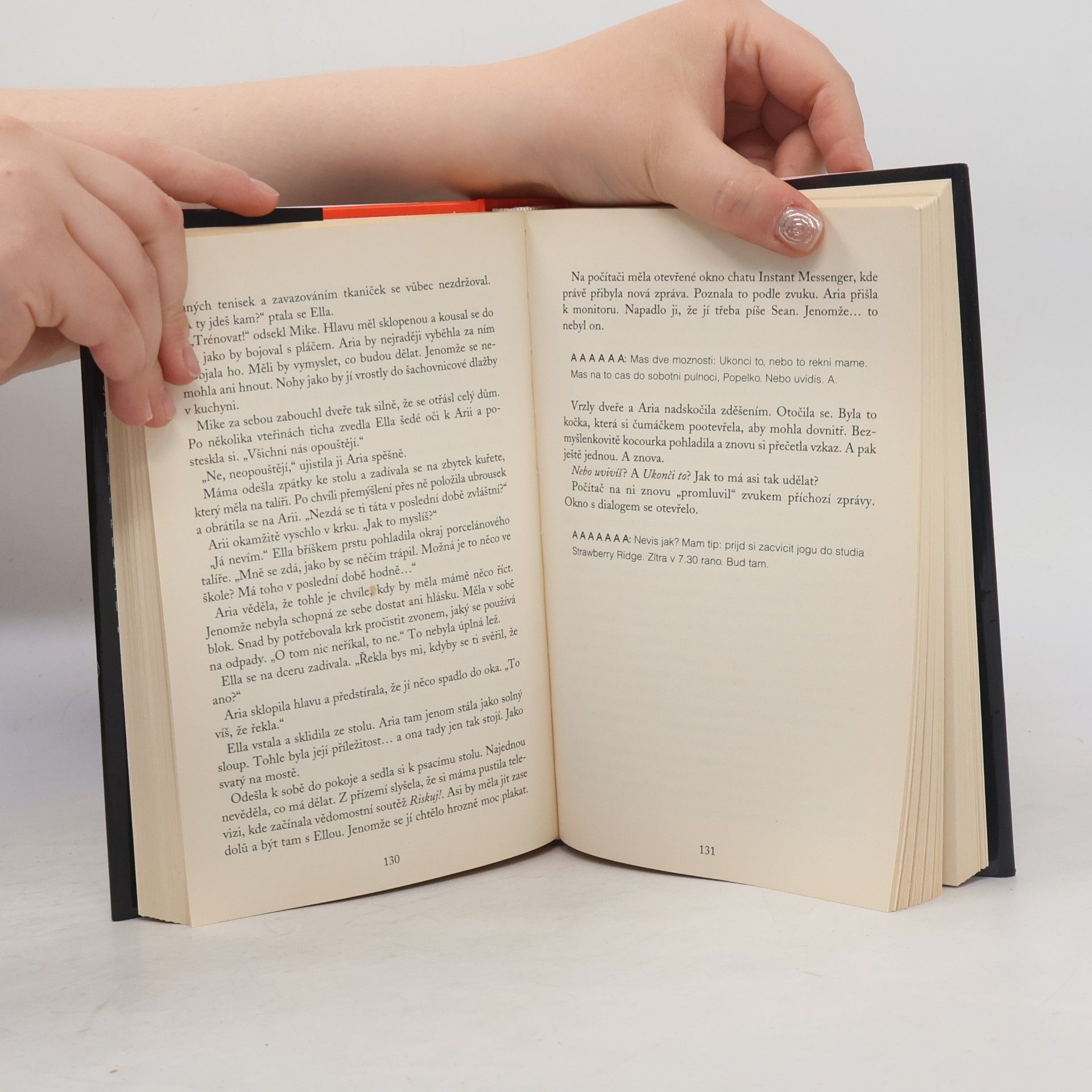 Sara Shepard Roztomilé malé lhářky. Nevinné