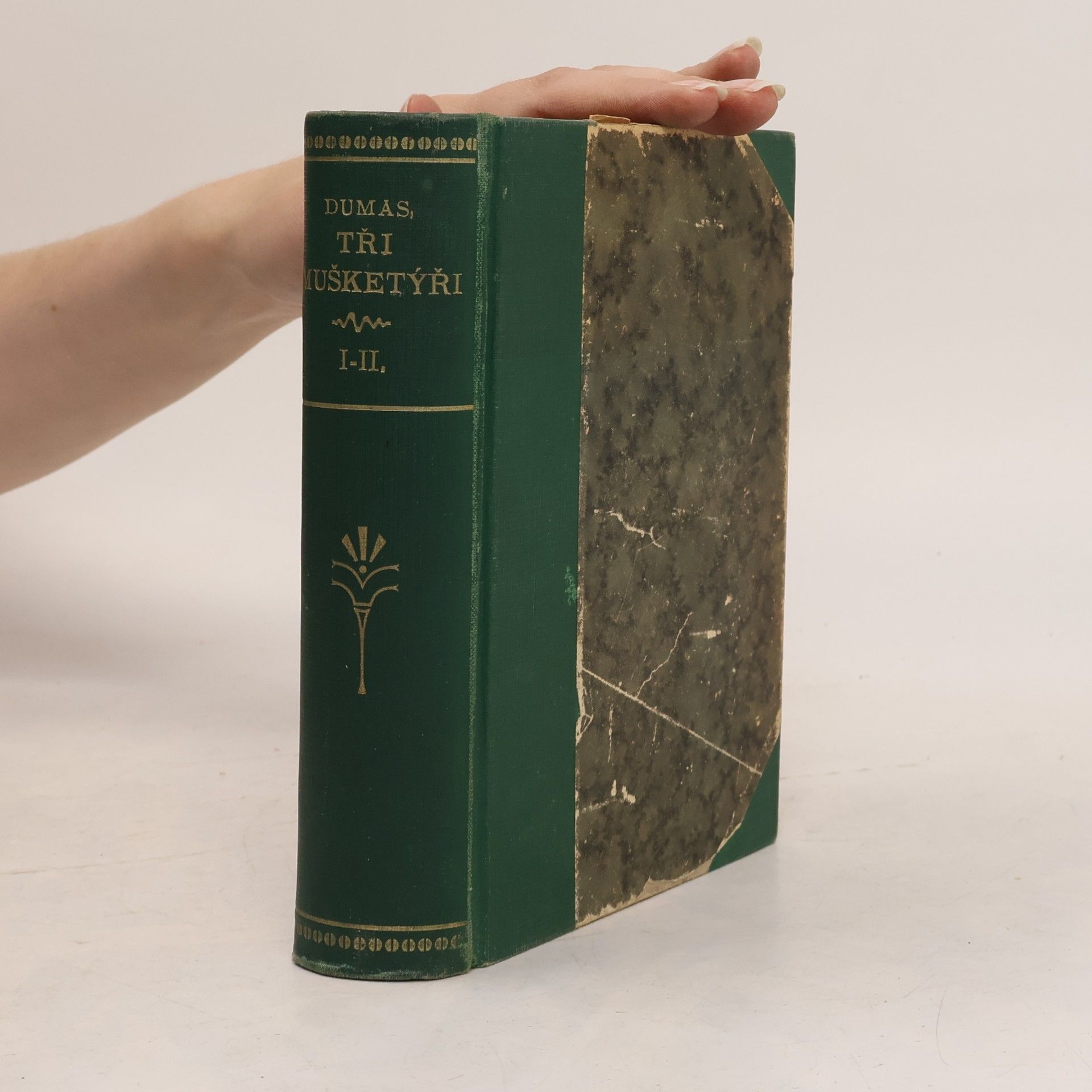 Alexandre Dumas starší Tři mušketýři I.-II.
