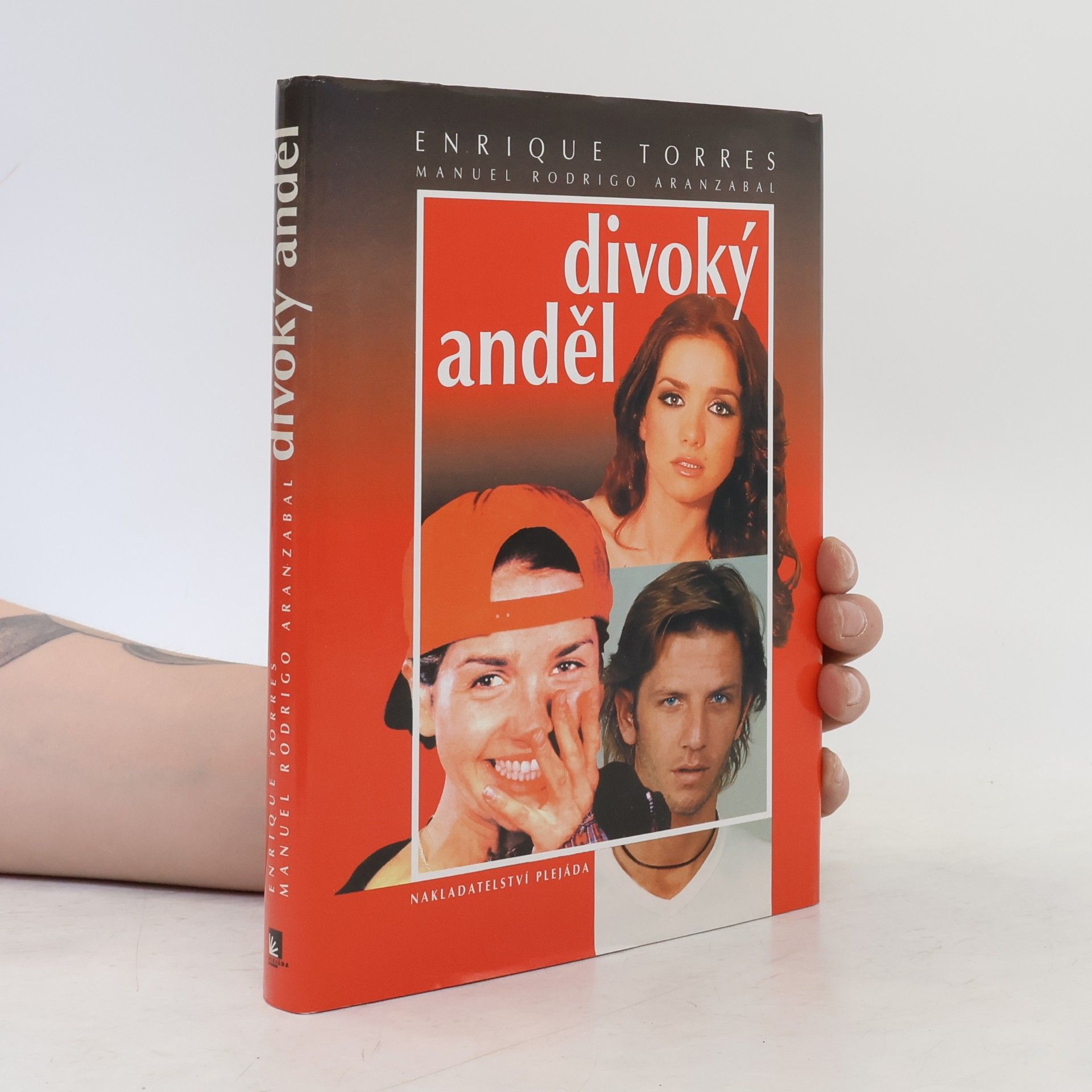 Manuel Rodrigo Aranzabal Divoký anděl : kapitoly ze života Milagros
