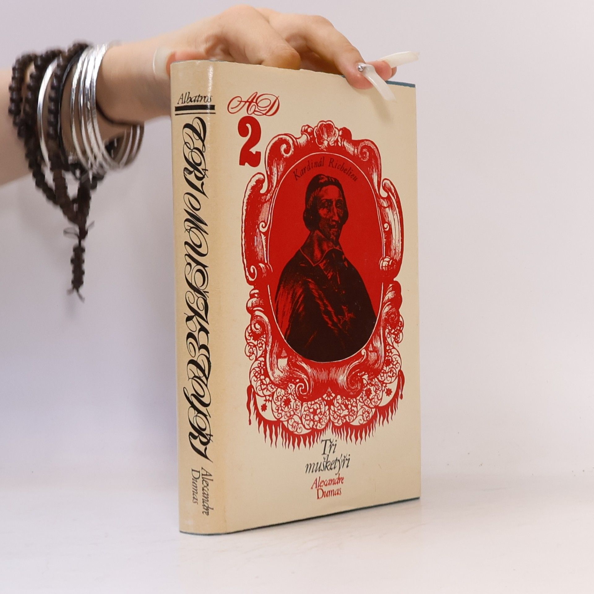 Alexandre Dumas starší Tři mušketýři II.