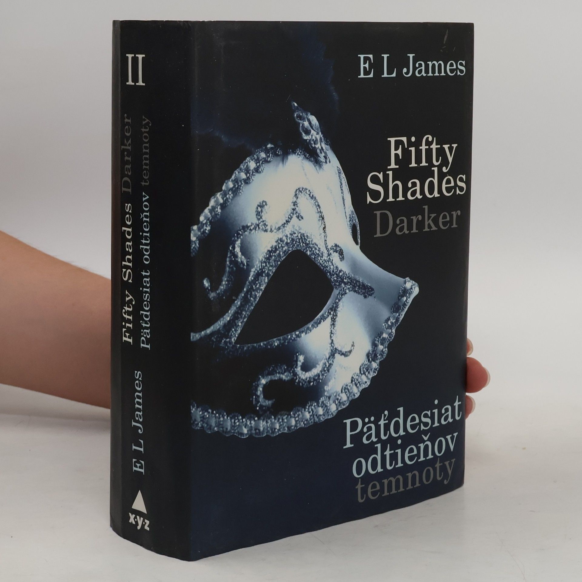 E. L. James Päťdesiat odtieňov temnoty