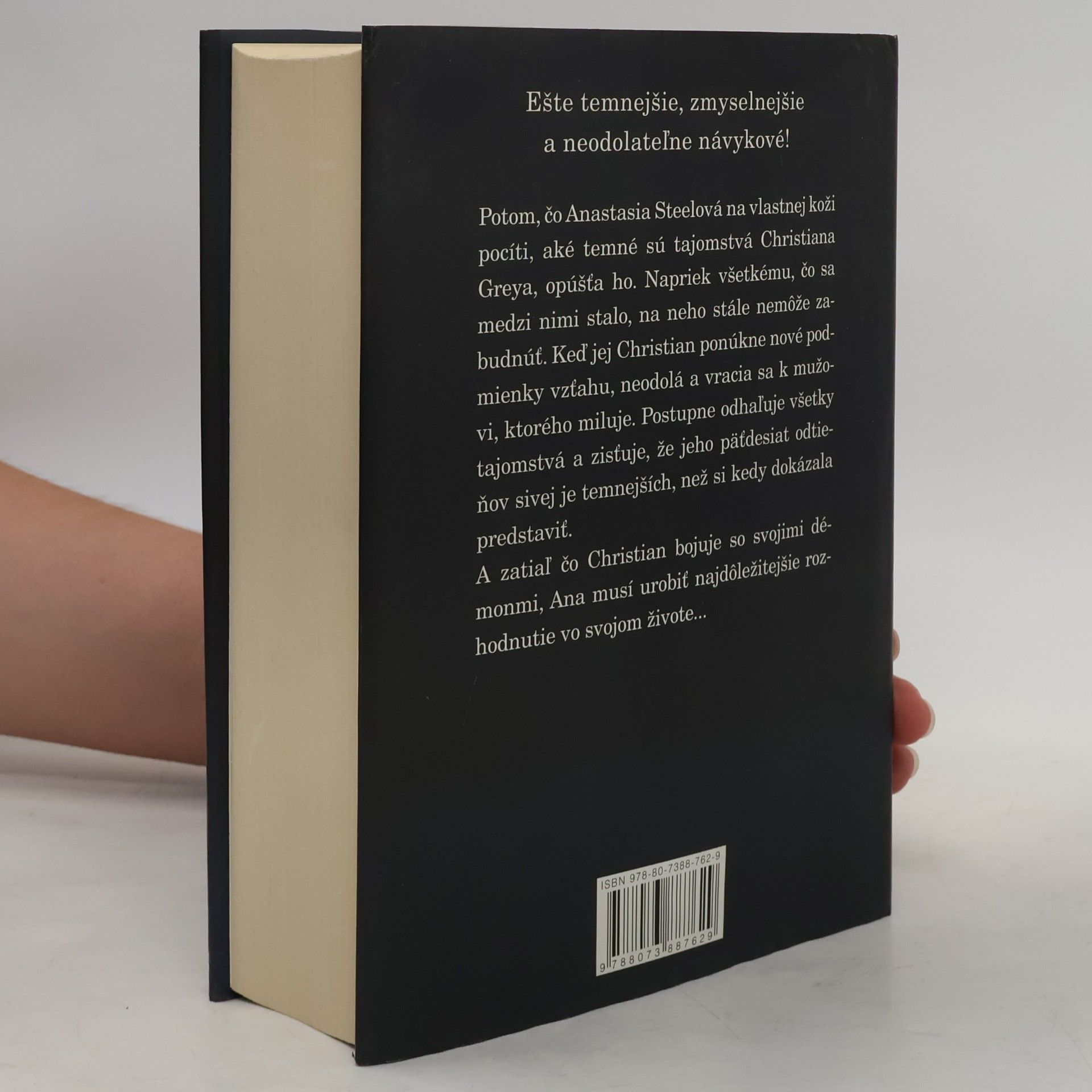 E. L. James Päťdesiat odtieňov temnoty