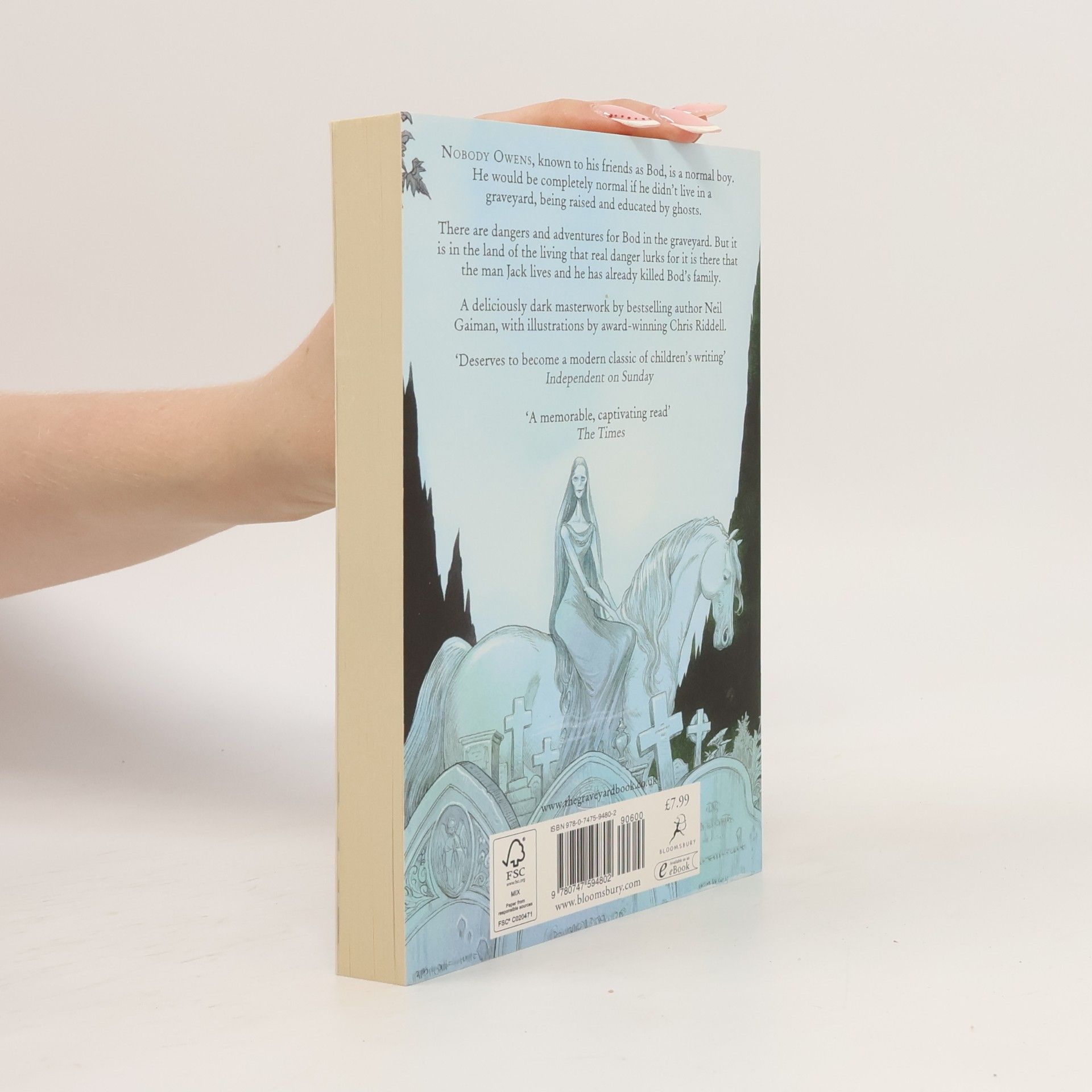 Neil Gaiman The graveyard book