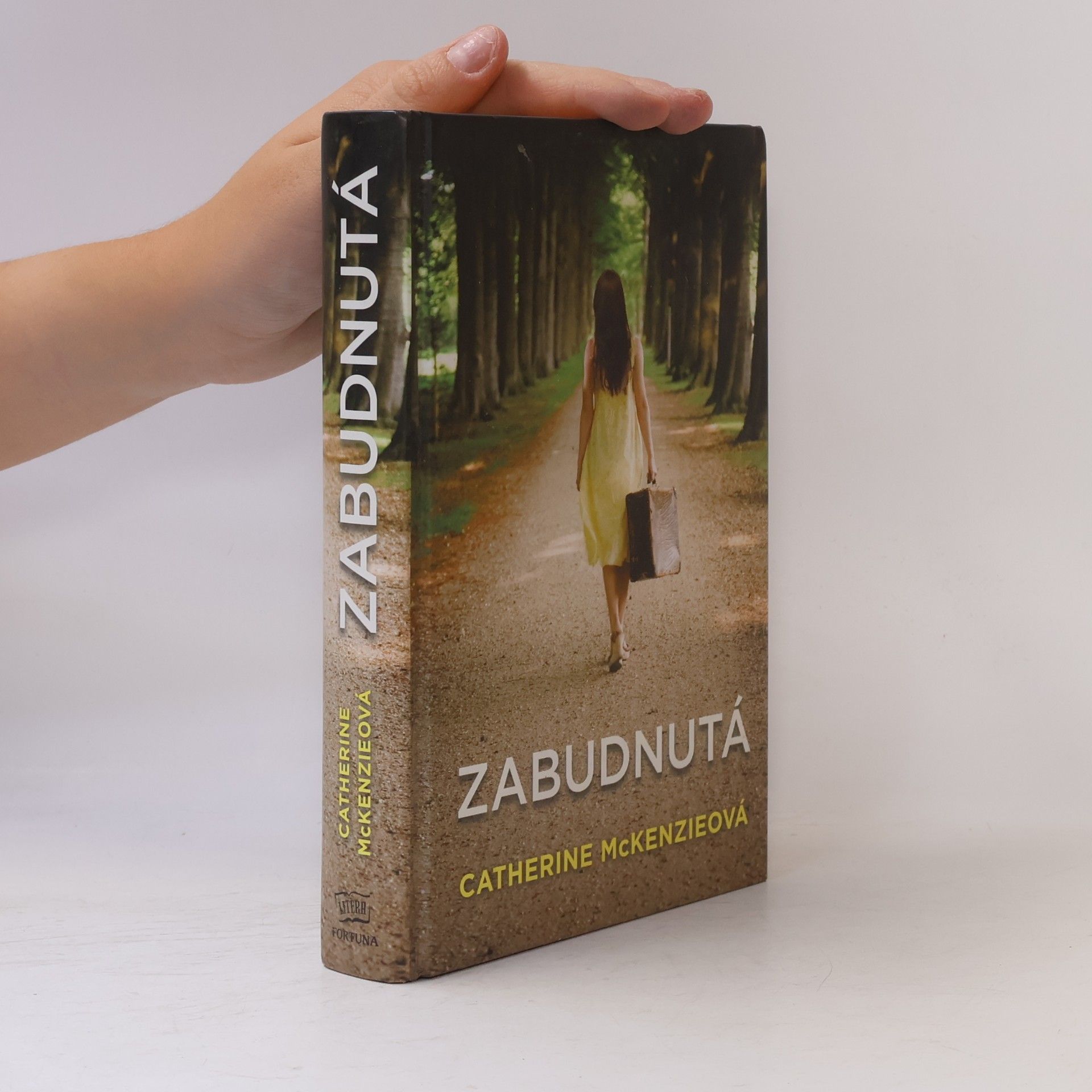 Catherine McKenzie Zabudnutá