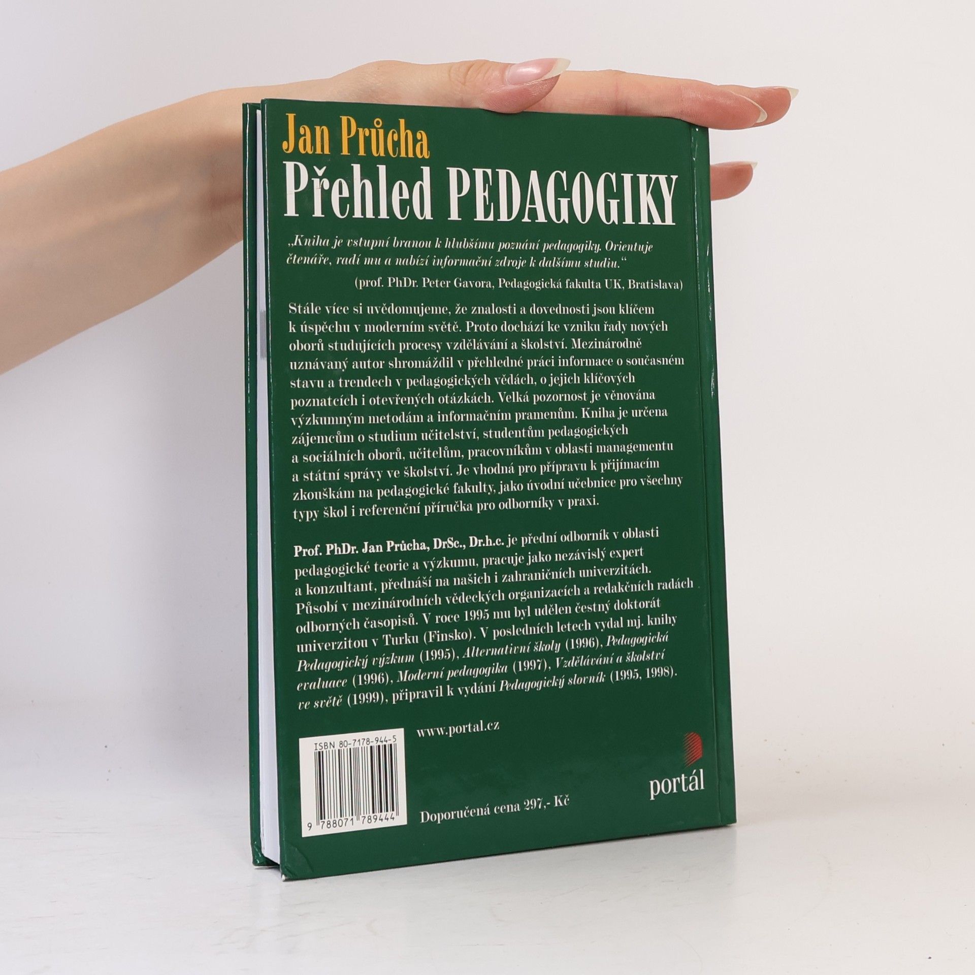 Jan Průcha Přehled pedagogiky : Úvod do studia oboru