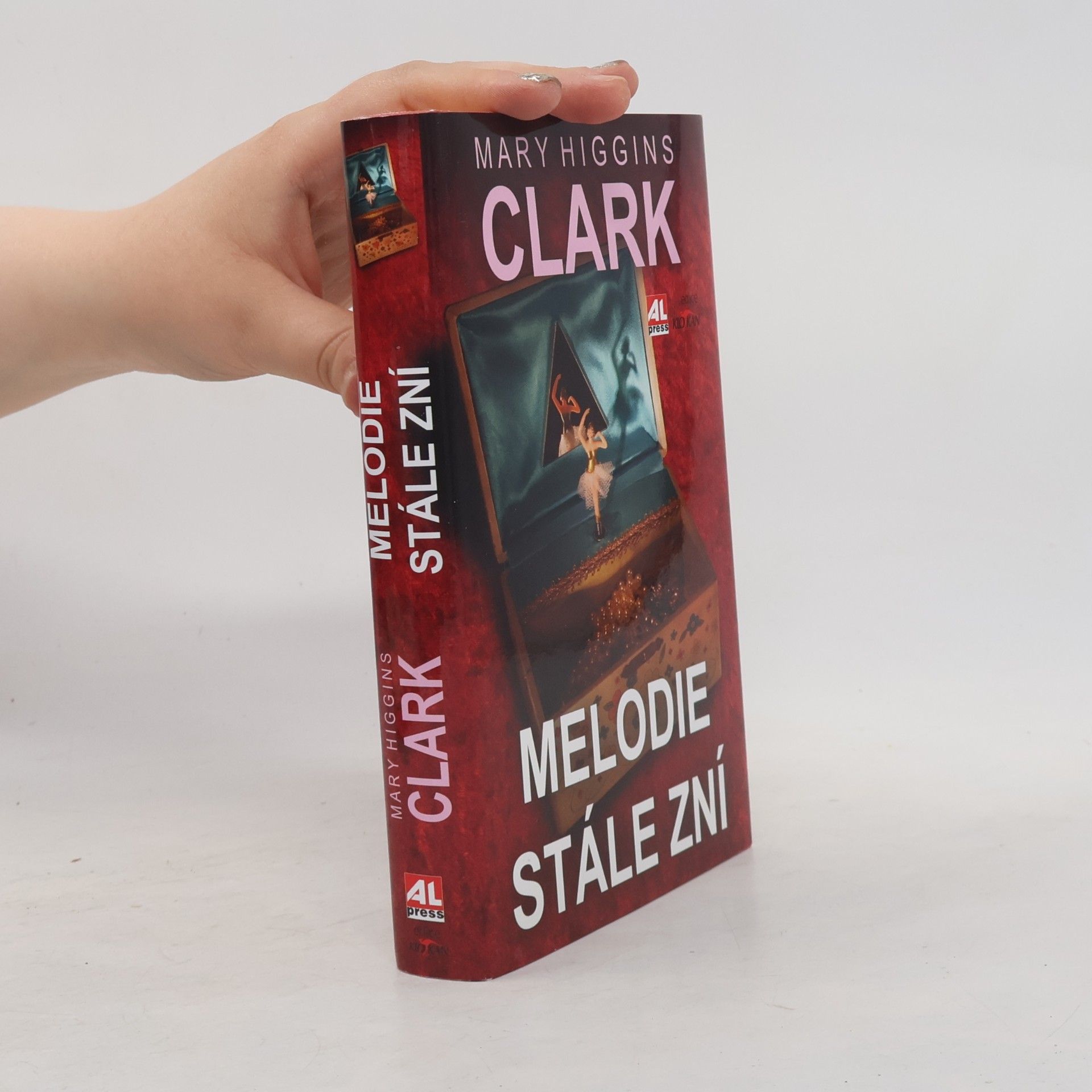 Mary Higginsová Clarková Melodie stále zní