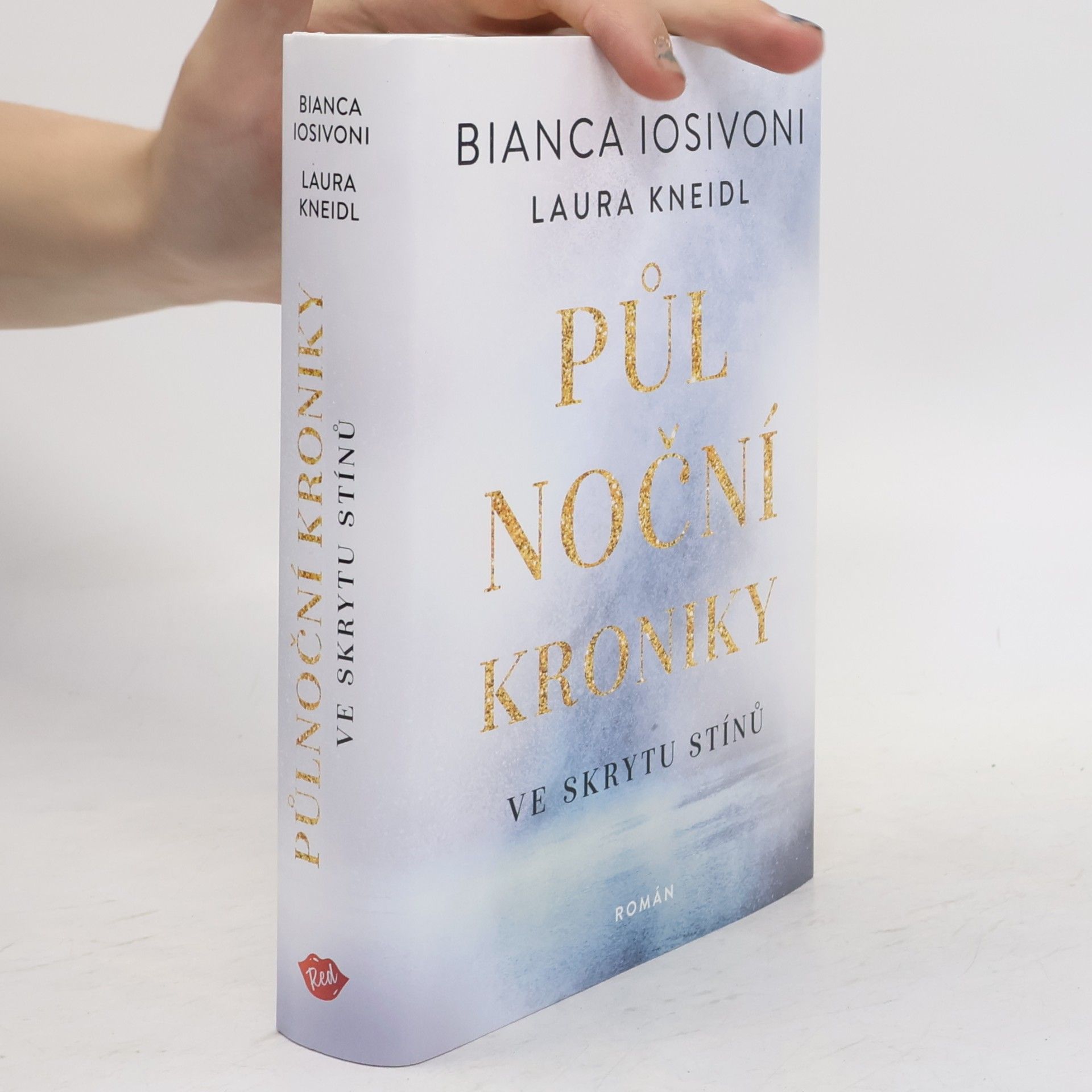 Bianca Iosivoni Ve skrytu stínů