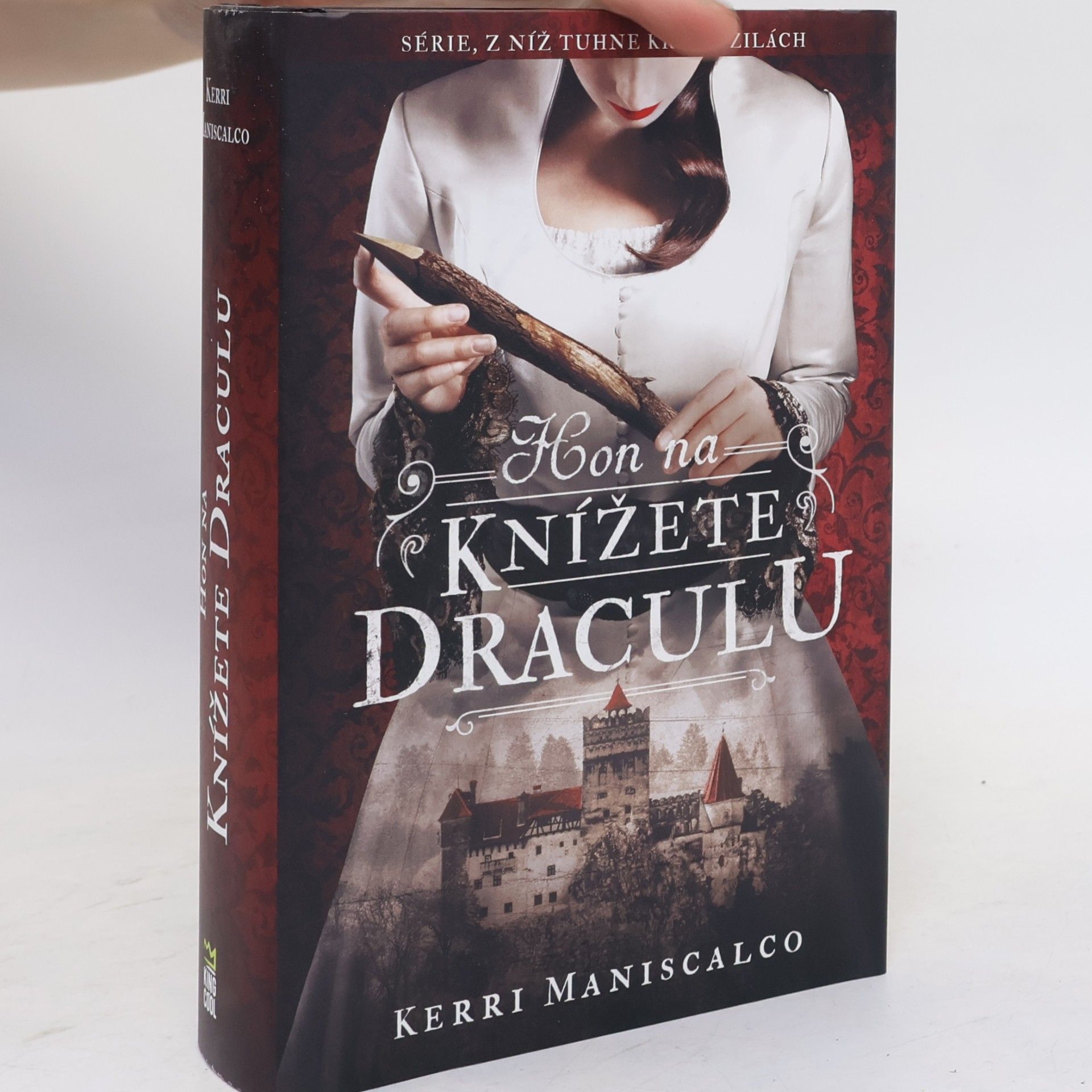 Kerri Maniscalco Hon na knížete Draculu