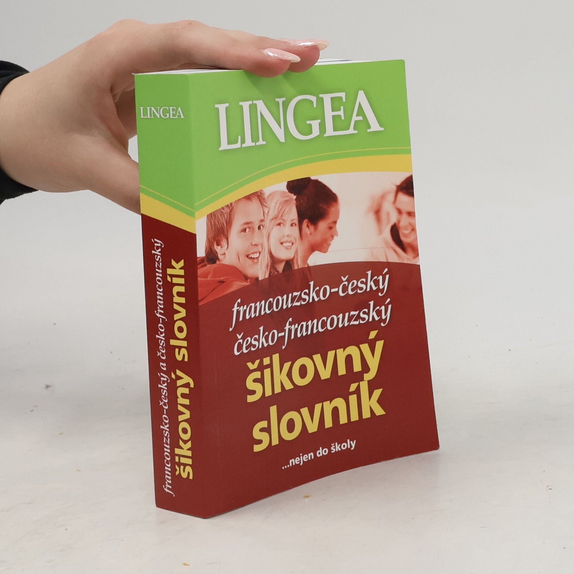 Autores varios Francouzsko-český, česko-francouzský šikovný slovník