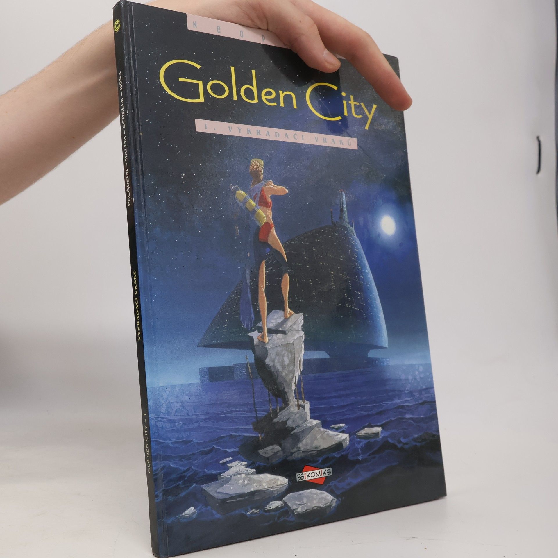 Pierre Schelle Golden City. Vykradači vraků