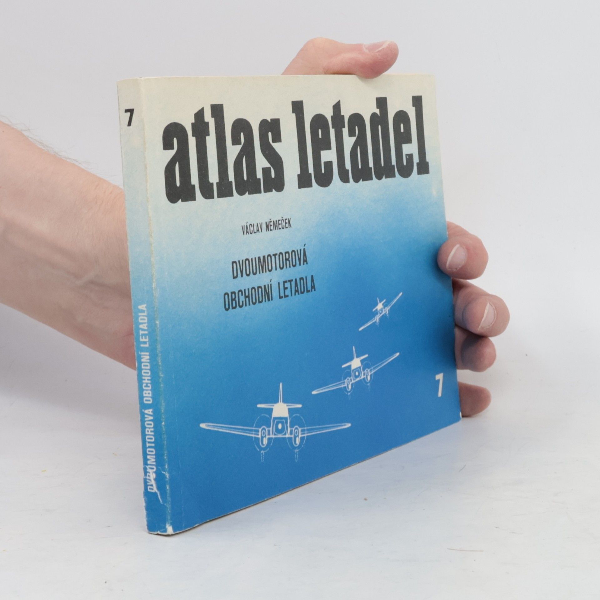 Atlas letadel 7. Dvoumotorová obchodní letadla