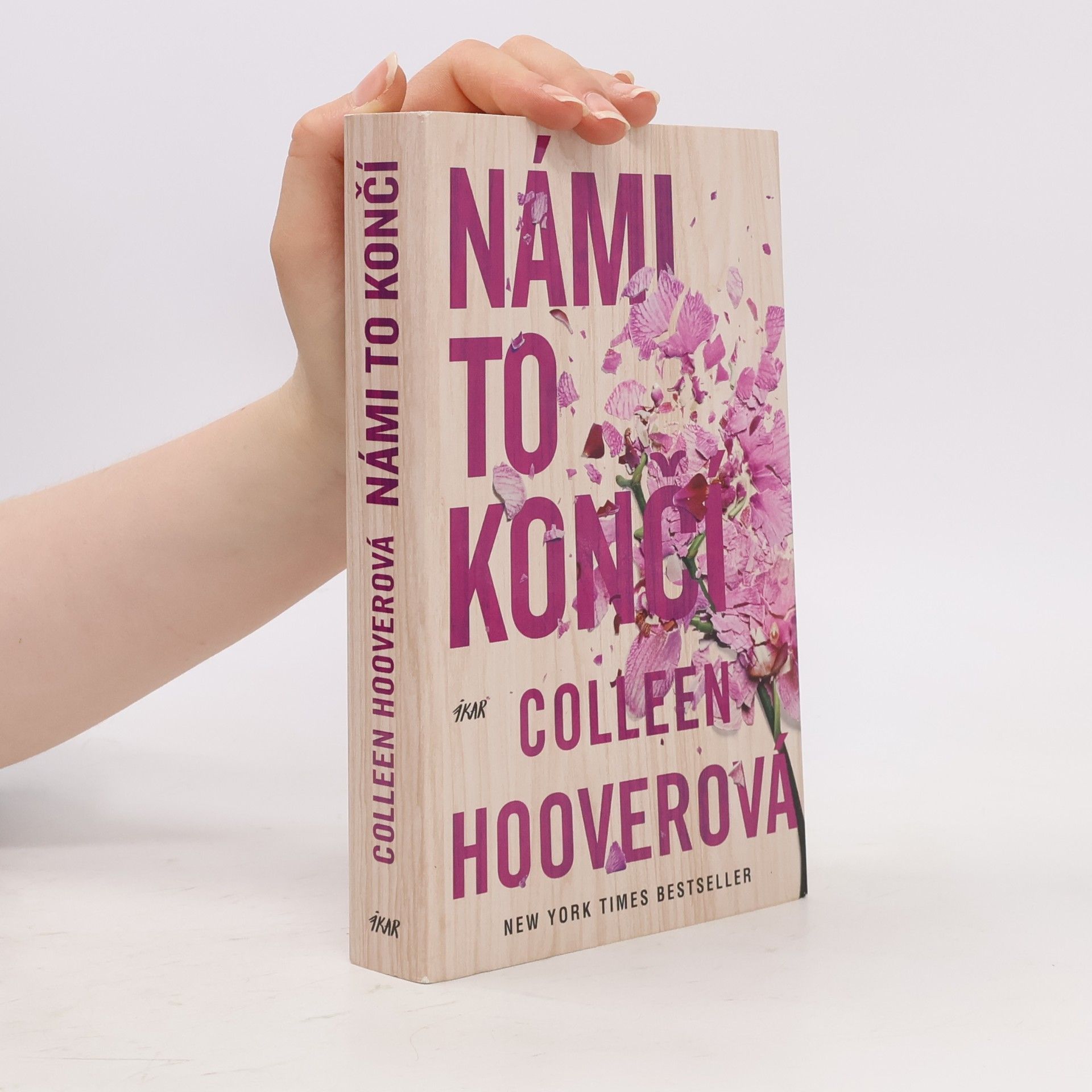 Colleen Hoover Námi to končí
